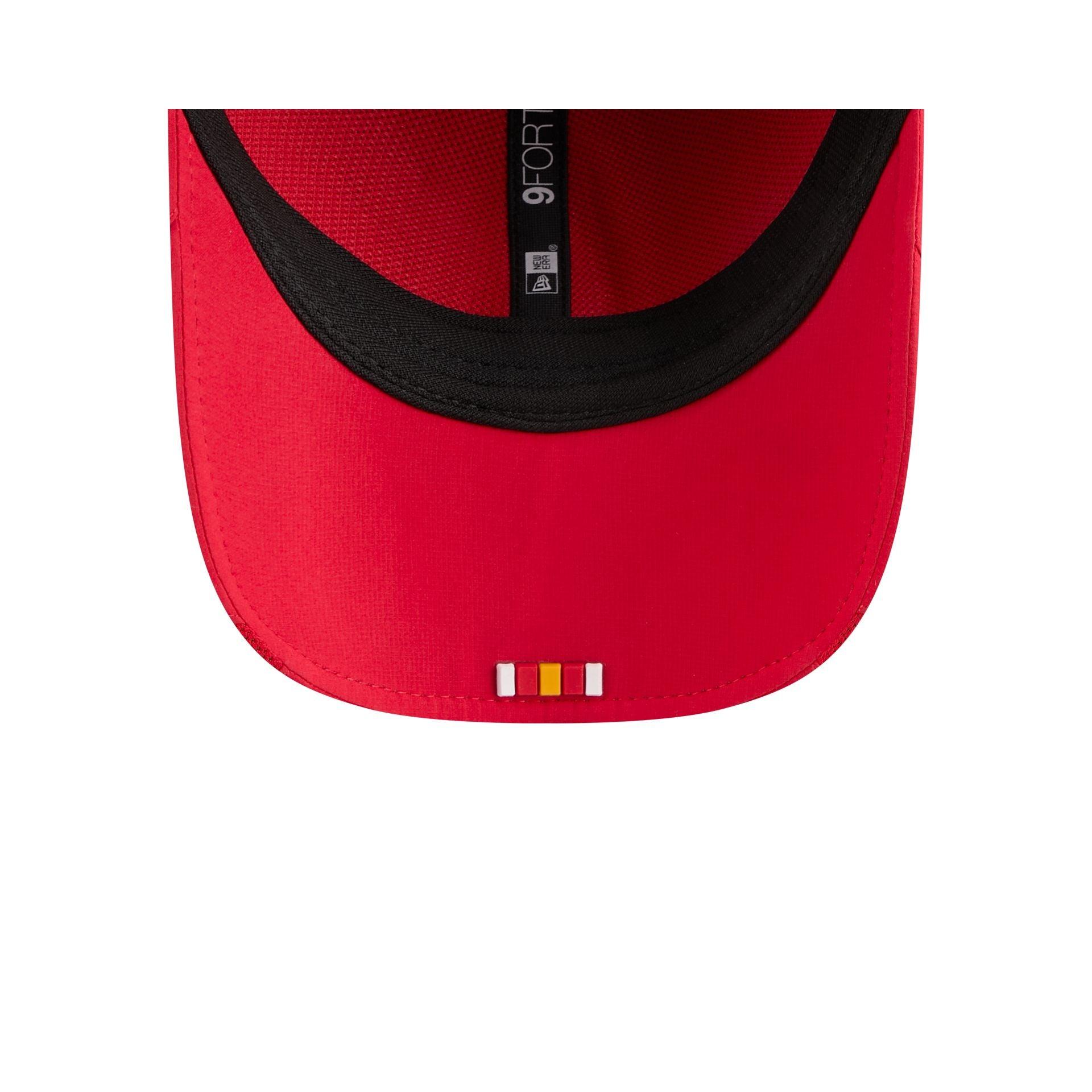 Duke Blue Devils Team 9FORTY M-Crown Snapback Hat Male Product Image