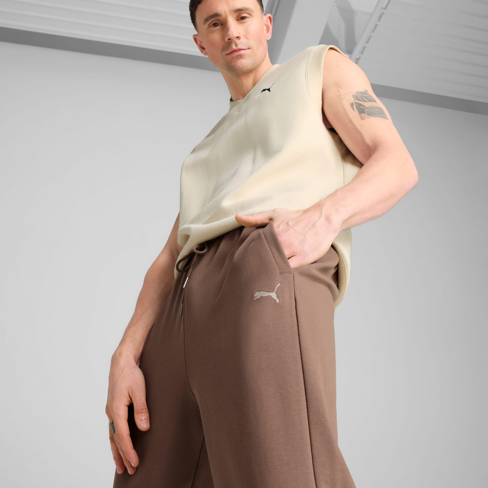 PUMA WARDROBE ESSENTIALS Men's Relaxed Sweatpants Product Image