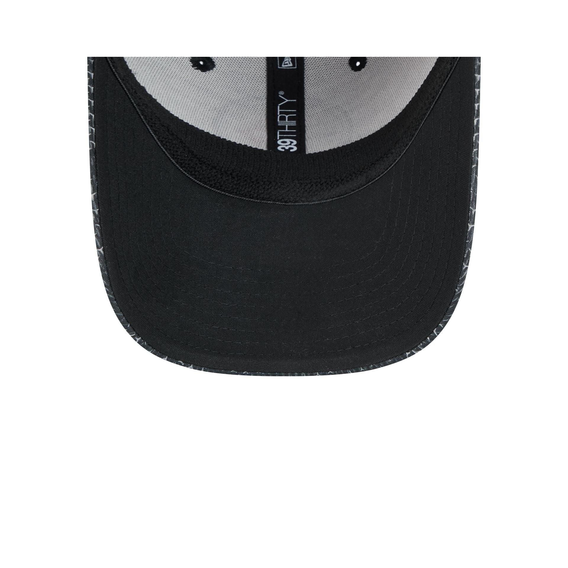 Pittsburgh Steelers 2024 Sideline 39THIRTY Stretch Fit Hat Male Product Image