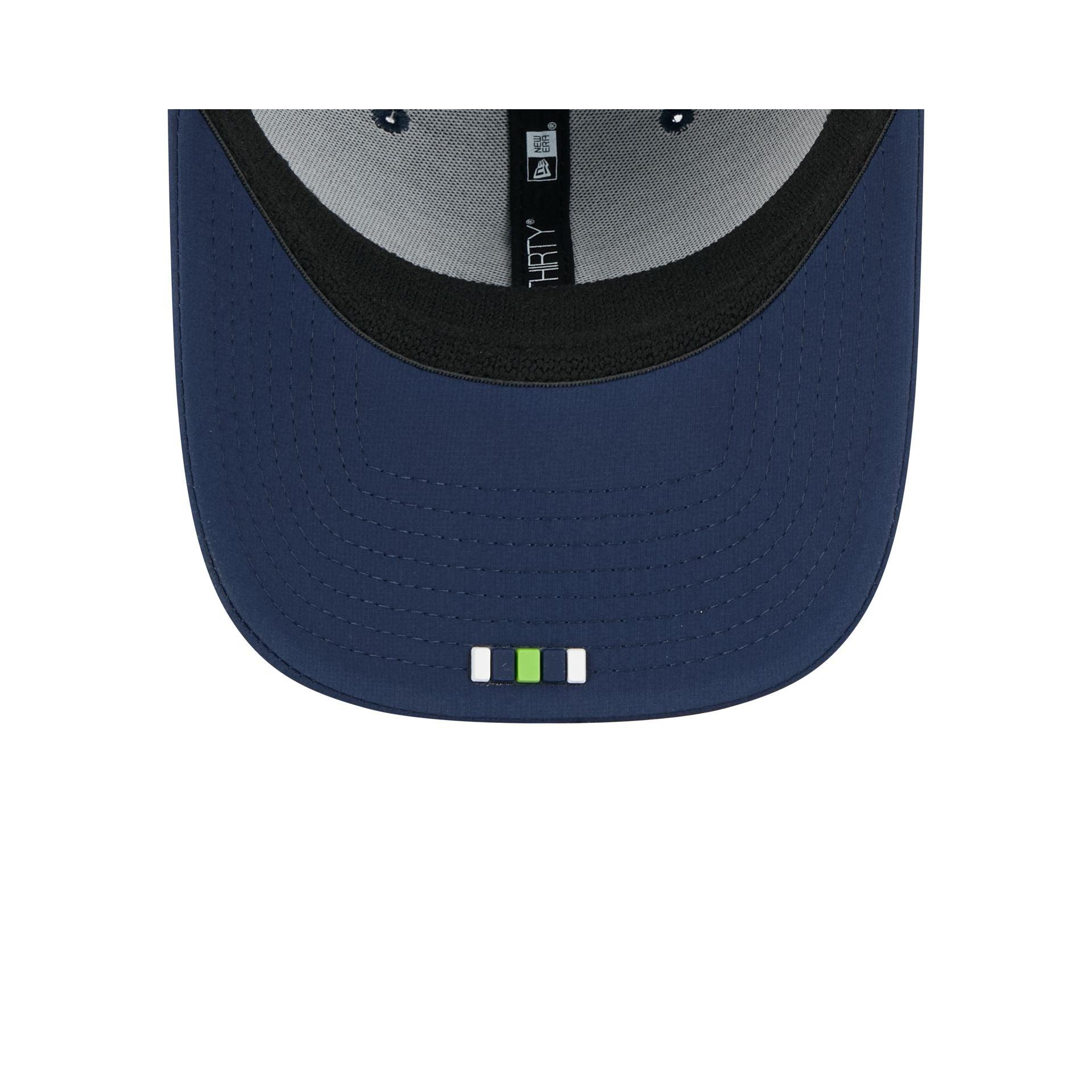 Washington Commanders 2025 Sideline Hot Weather 39THIRTY Stretch Fit Hat Male Product Image