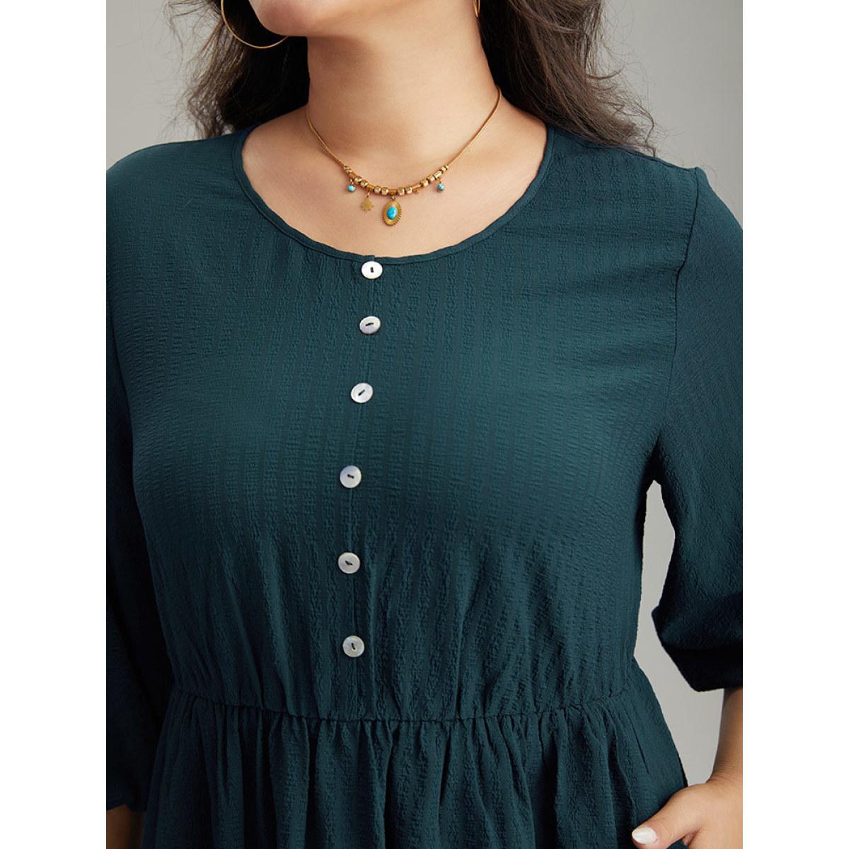 Plus Size Plain Textured Button Detail Pocket Dress DarkGreen Women Vacation Elastic cuffs Round Neck Elbow-length sleeve Curvy Midi Dress BloomChic 28/5X Product Image