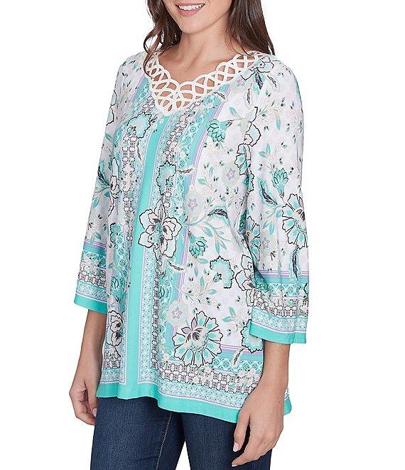 Ruby Rd. Petite Size Crepe Knit Printed Lace Trim V-Neck 3/4 Sleeve Top Product Image