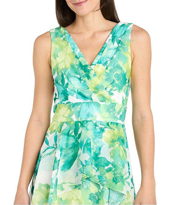 R & M Richards Floral V-Neck Chiffon A-Line Dress Product Image