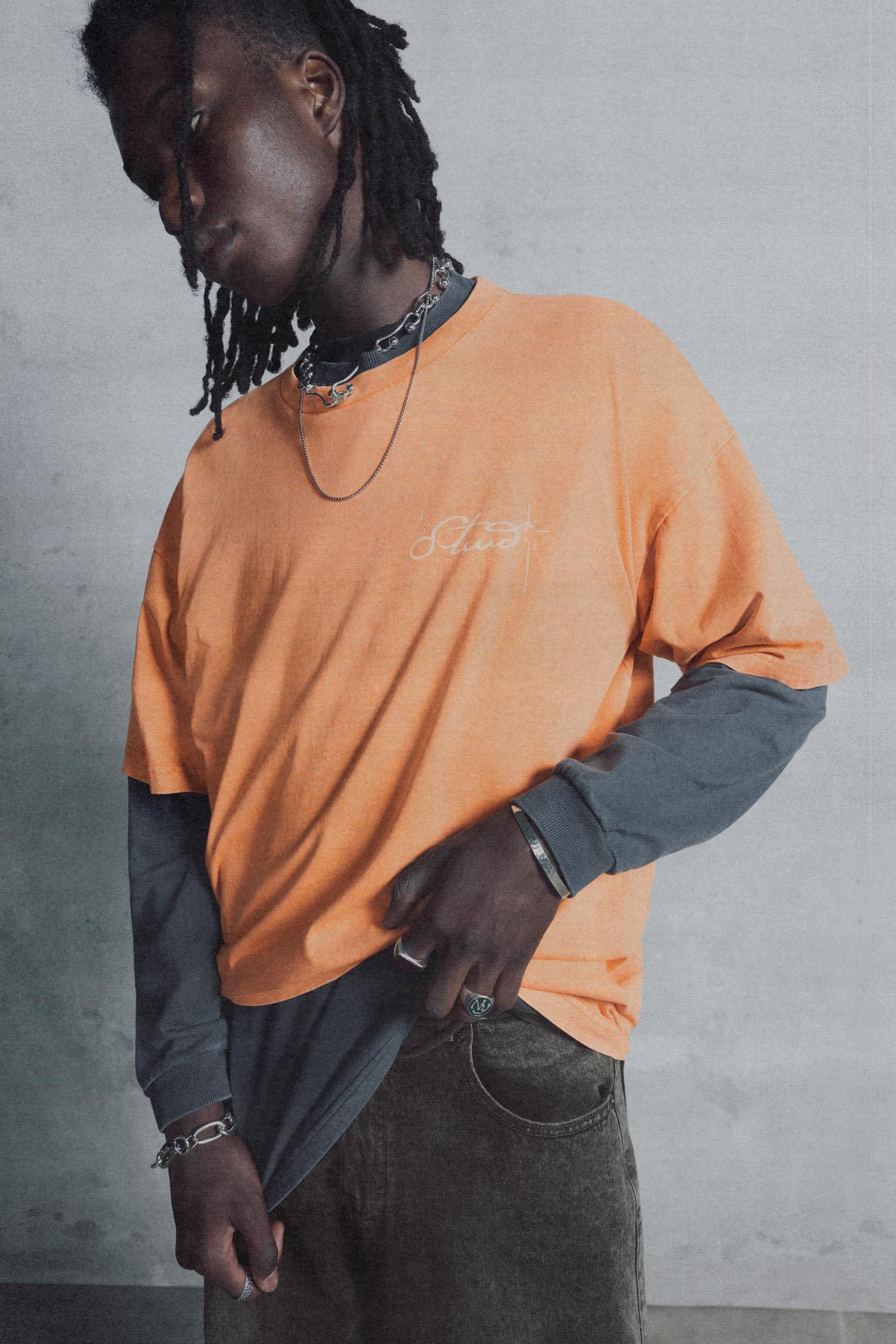 Orange STWD graphic T-shirt Product Image