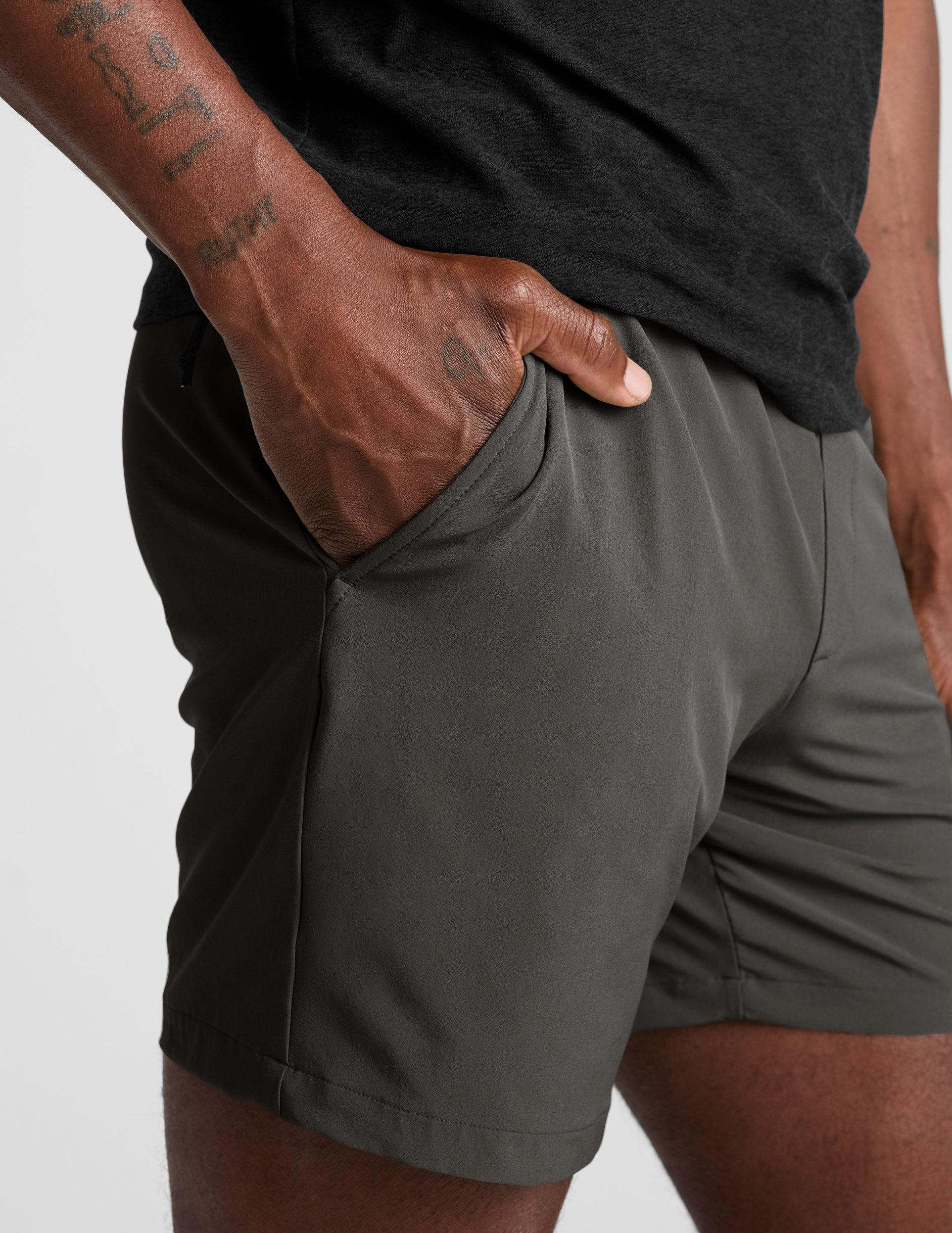 Pivotal 2.0 Men's Short 7" Male Product Image