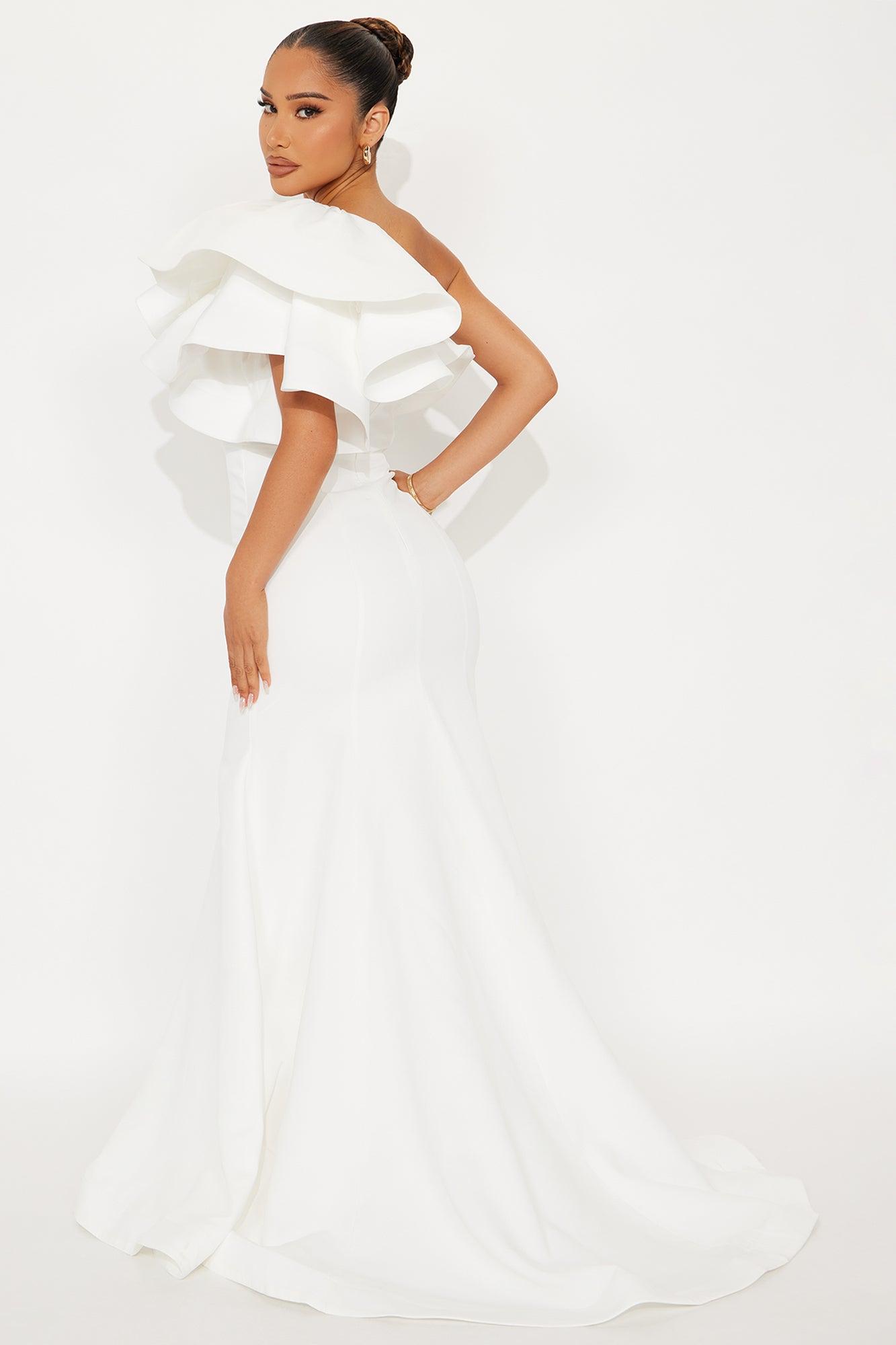 Guiselle Mermaid Maxi Gown - White Female Product Image