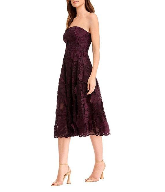 Dress the Population Kailyn 3D Floral Applique Mesh Strapless Fit & Flare Midi Dress Product Image