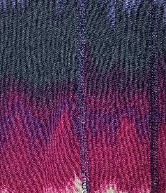 Westbound Petite Size Wavy Stripe Short Sleeve V-Neck Top Product Image