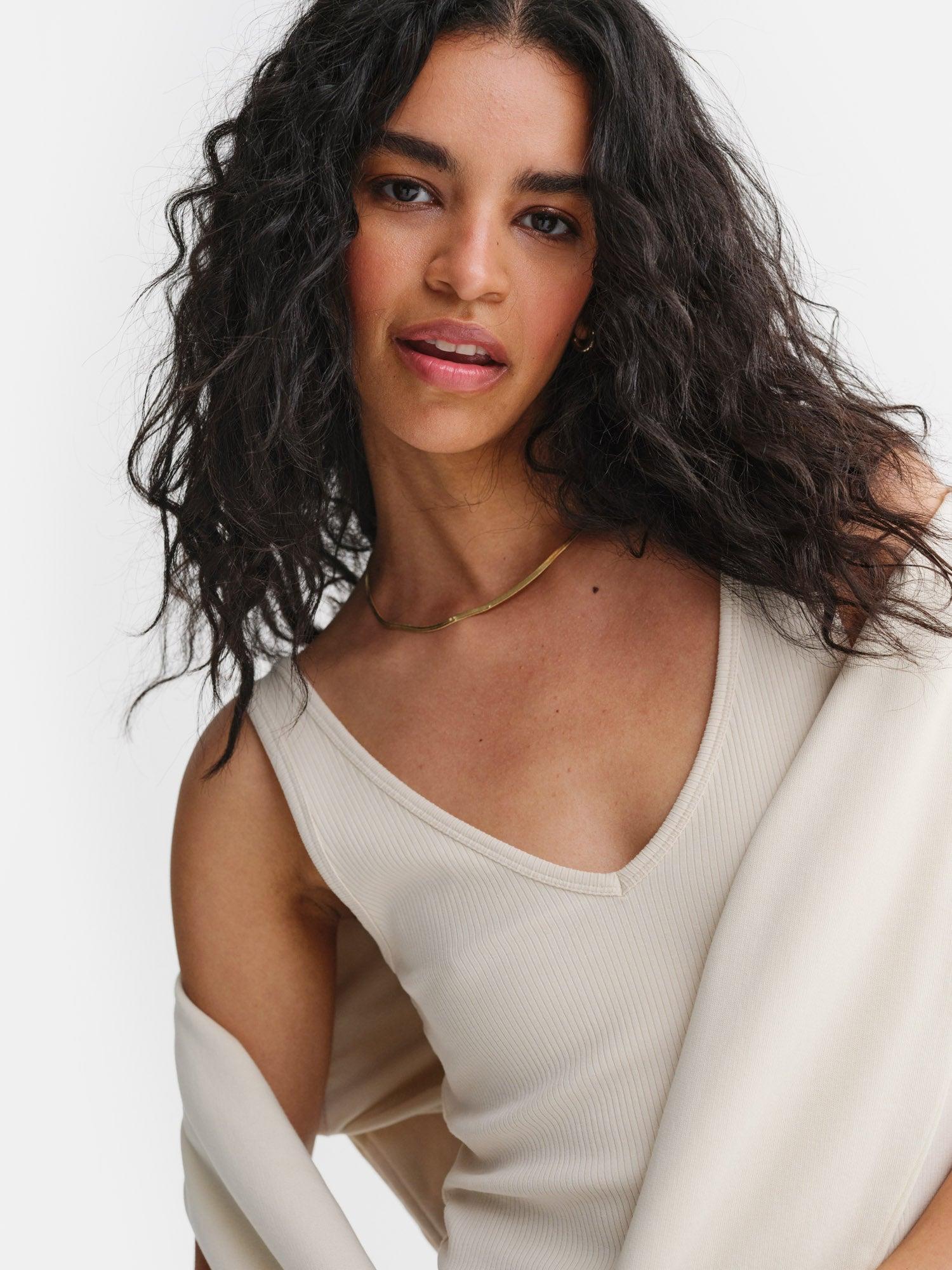 Tencel Rib Crop V-Tank Female Product Image