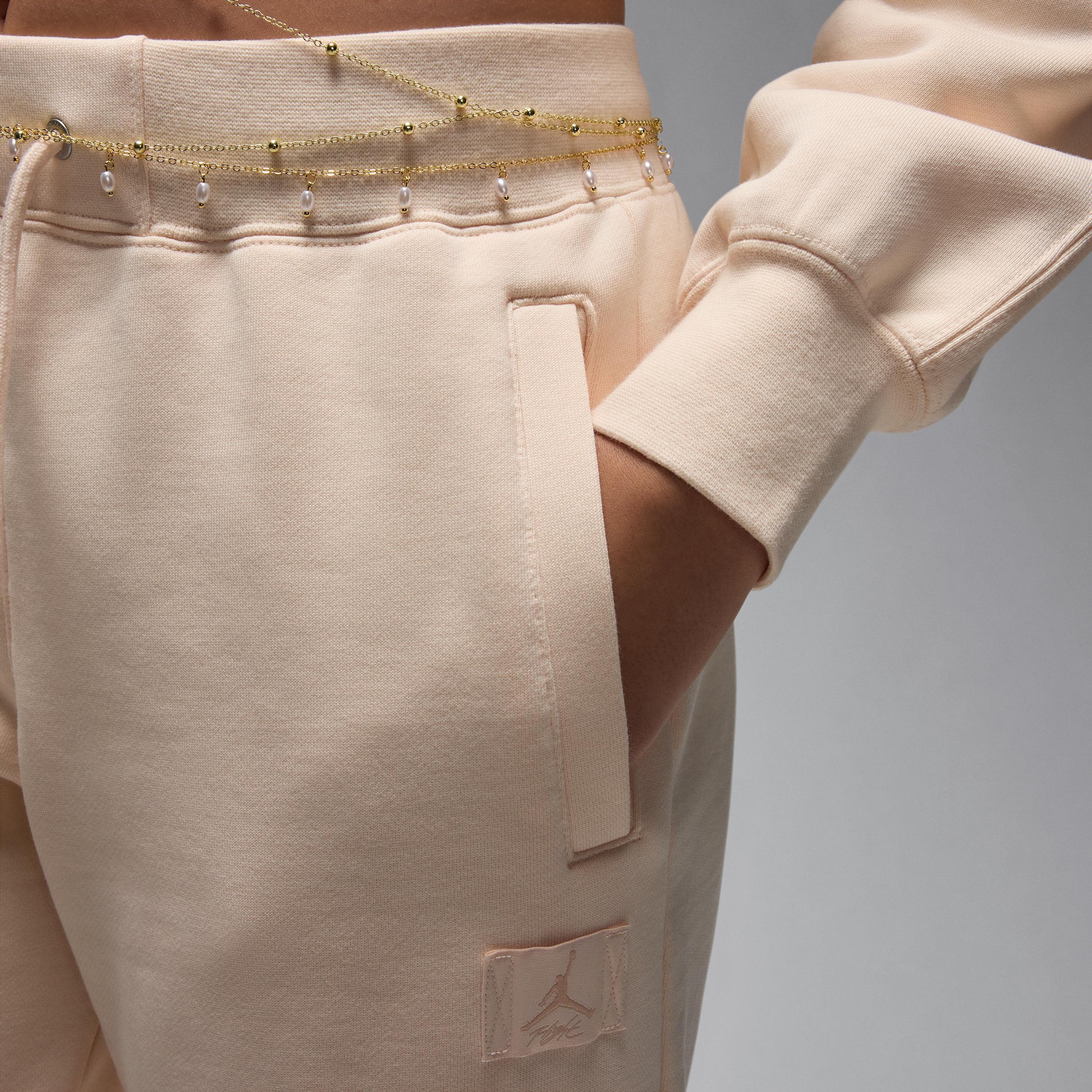 Women's Jordan Flight Fleece Pants Product Image