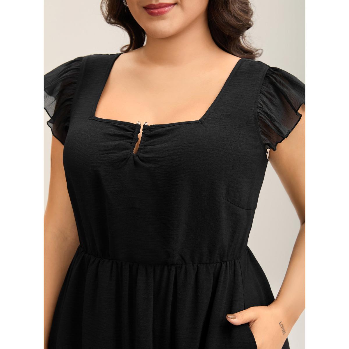 Plus Size Spliced Gathered Neckline Pockets Midi Dress Black Women Square Neck Cap Sleeve Curvy BloomChic 14-16/1X Product Image