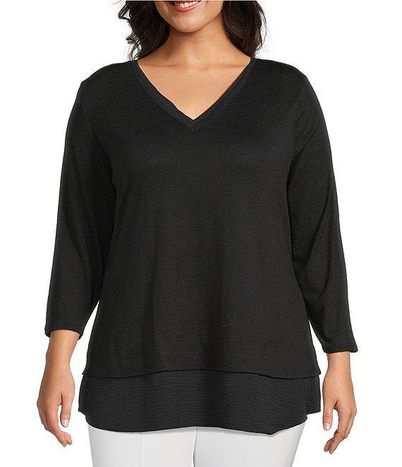 Slim Factor by Investments Plus Size Chloe V-Neck 3/4 Sleeve Mixed Media Top Product Image