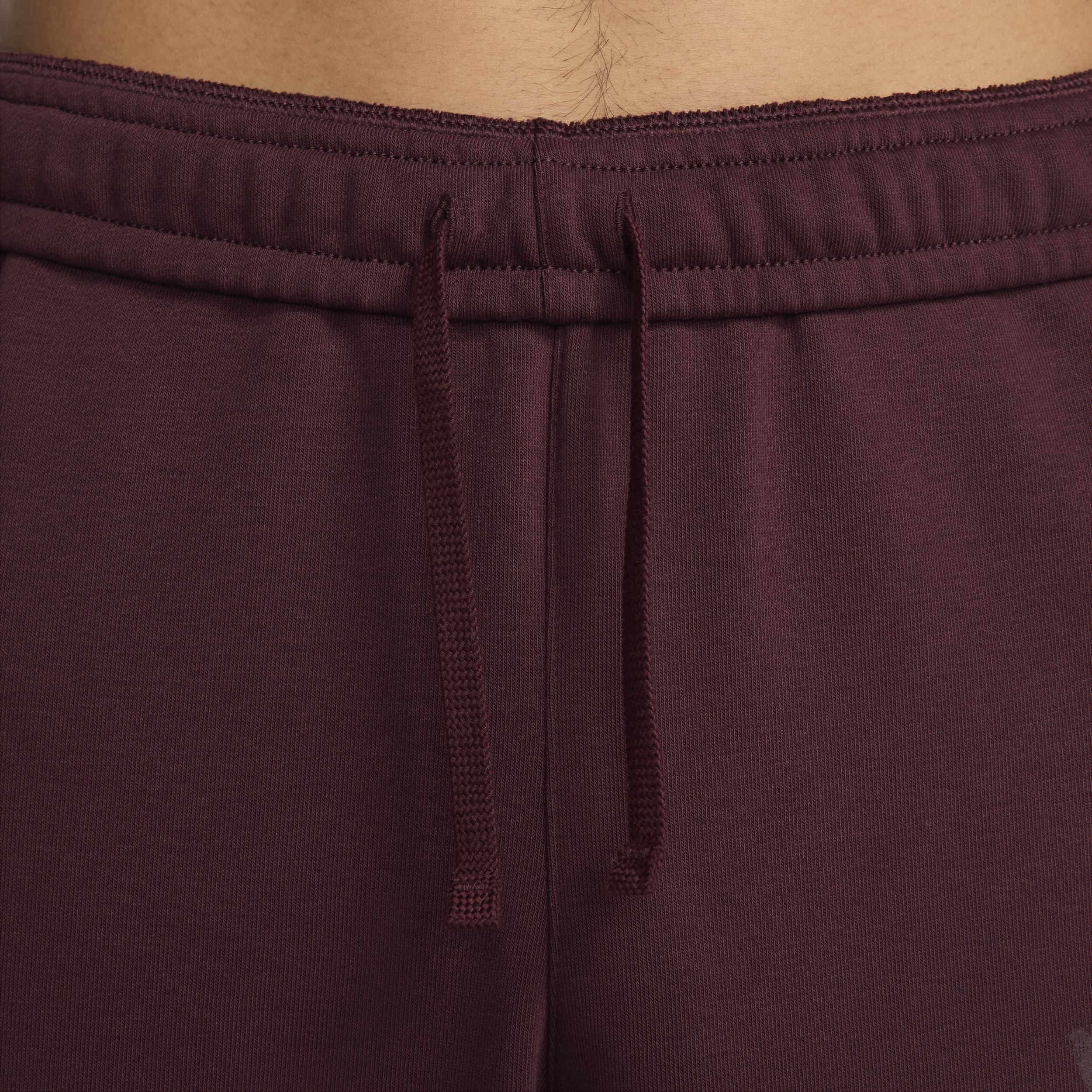 Nike Swoosh Men's Dri-FIT Fleece Fitness Joggers Product Image