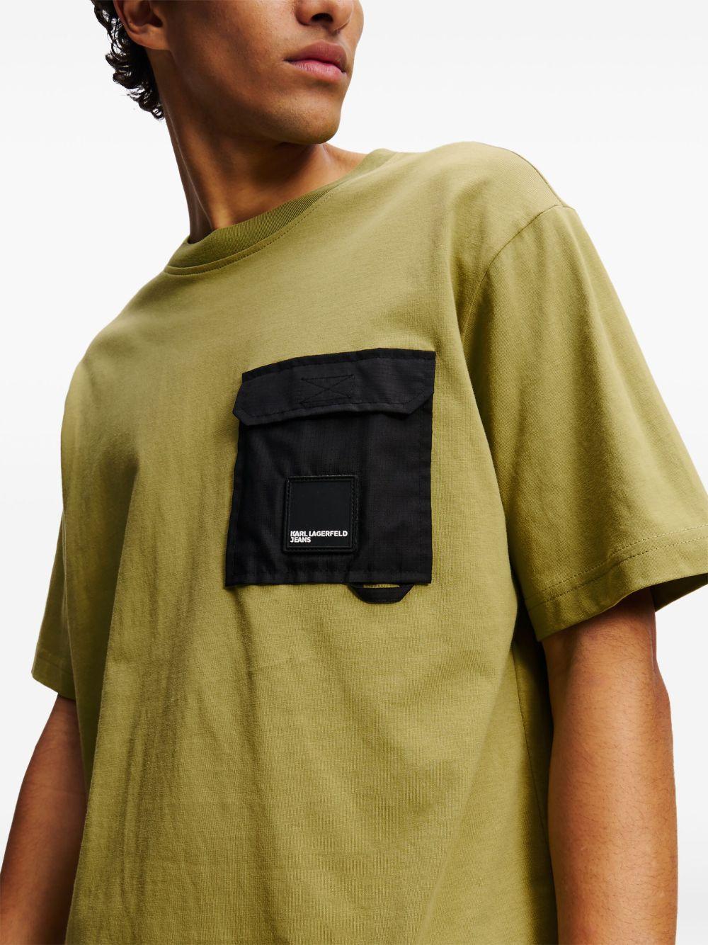 chest pocket t-shirt  Product Image