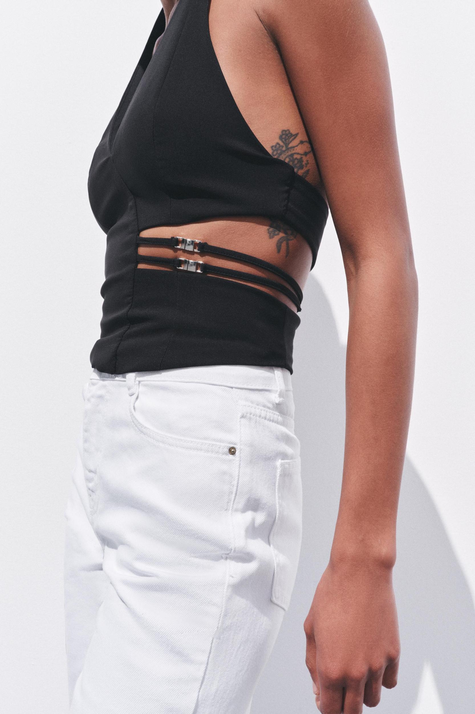 CUT OUT HALTER TOP Product Image