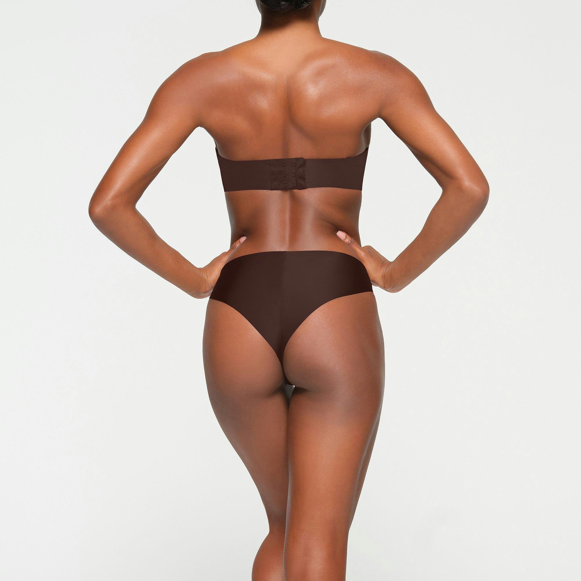 WIRELESS FORM STRAPLESS BRA | ESPRESSO Product Image