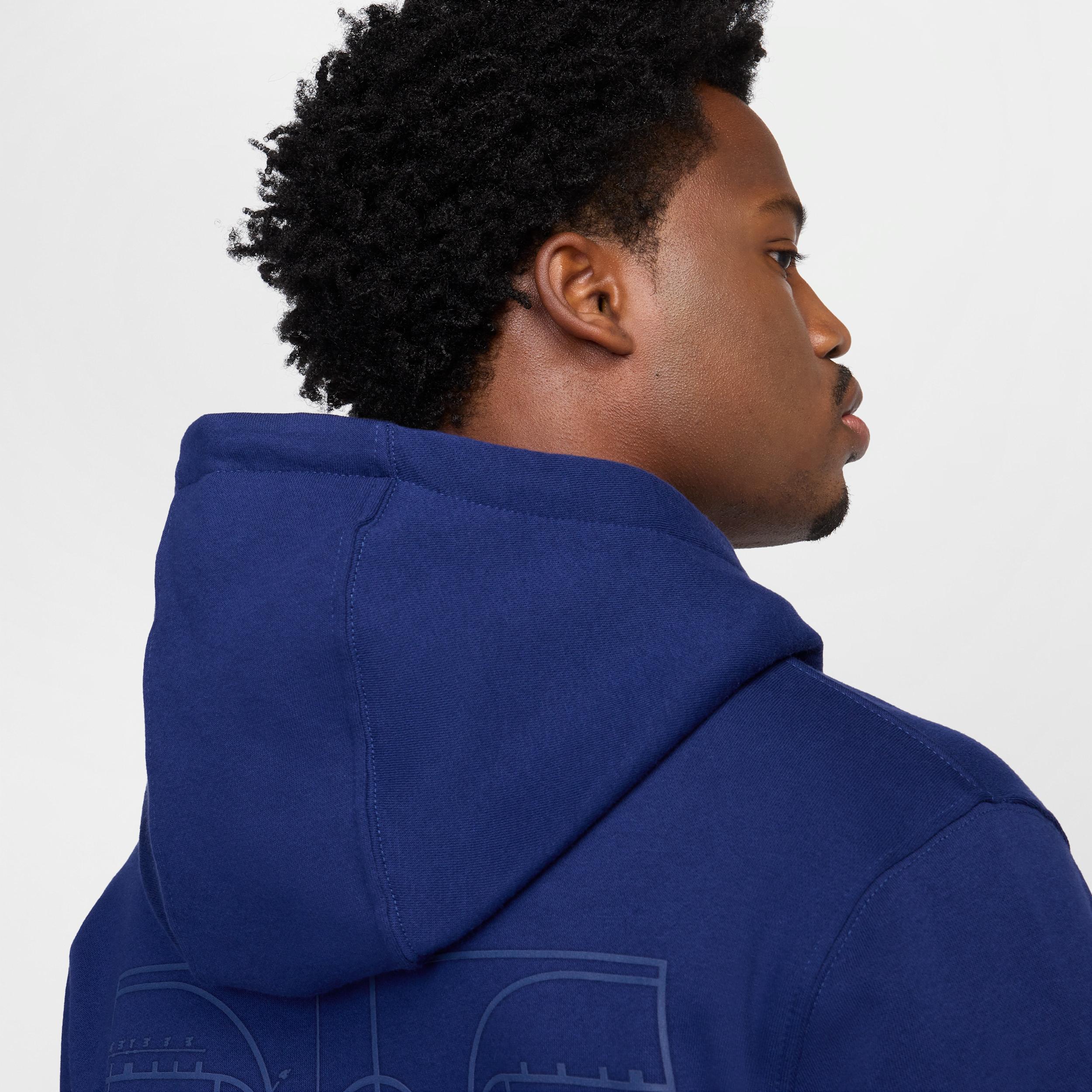 Nike Men's Club Pullover Fleece Hoodie Product Image