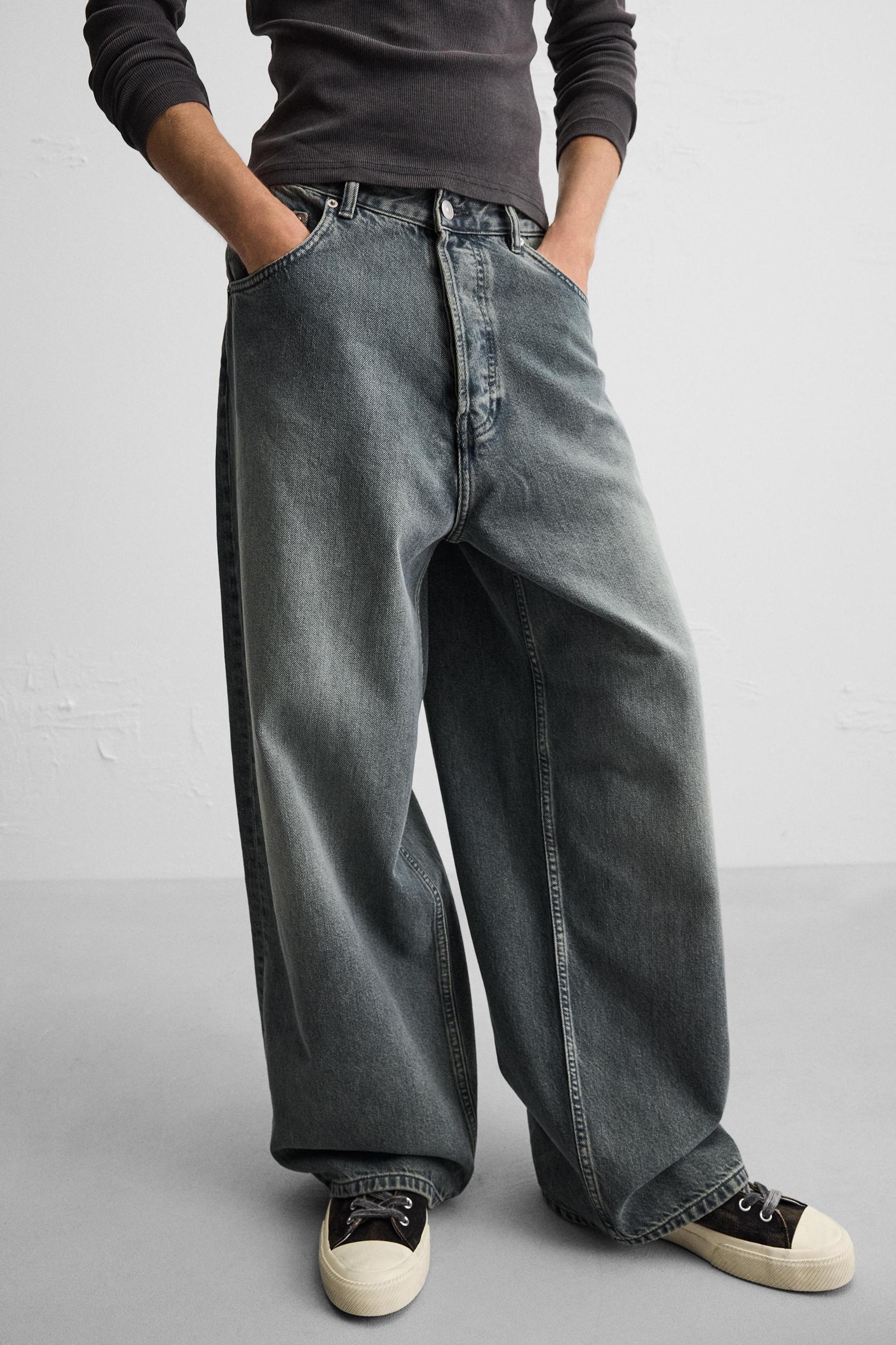 SUPER BAGGY FIT JEANS Product Image