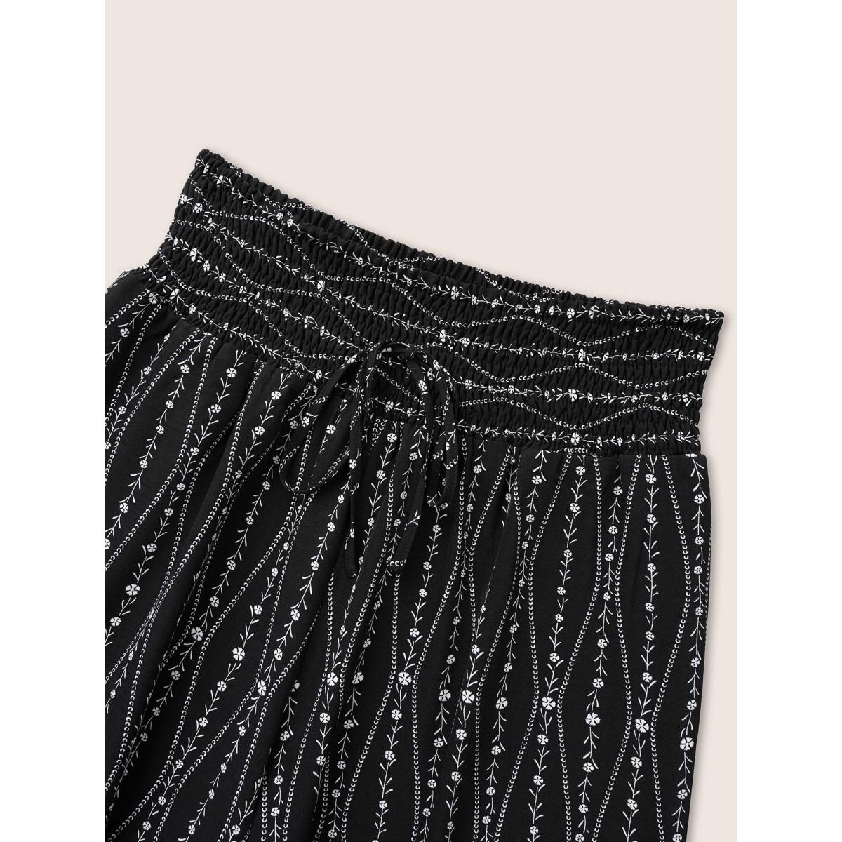 Plus Size Ditsy Floral Shirred Ties High Rise Harem Pants Women BlackFlower Resort Harem High Rise Vacation Pants BloomChic 30/6X Product Image