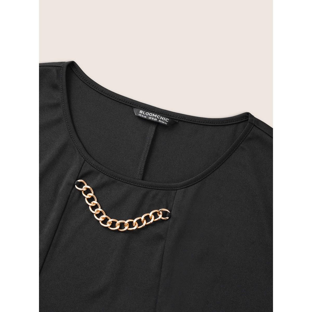 Plus Size Solid Metal Chain Detail Pocket Plicated Dress Black Women Office Plain Round Neck Long Sleeve Curvy Midi Dress BloomChic 22-24/3X Product Image