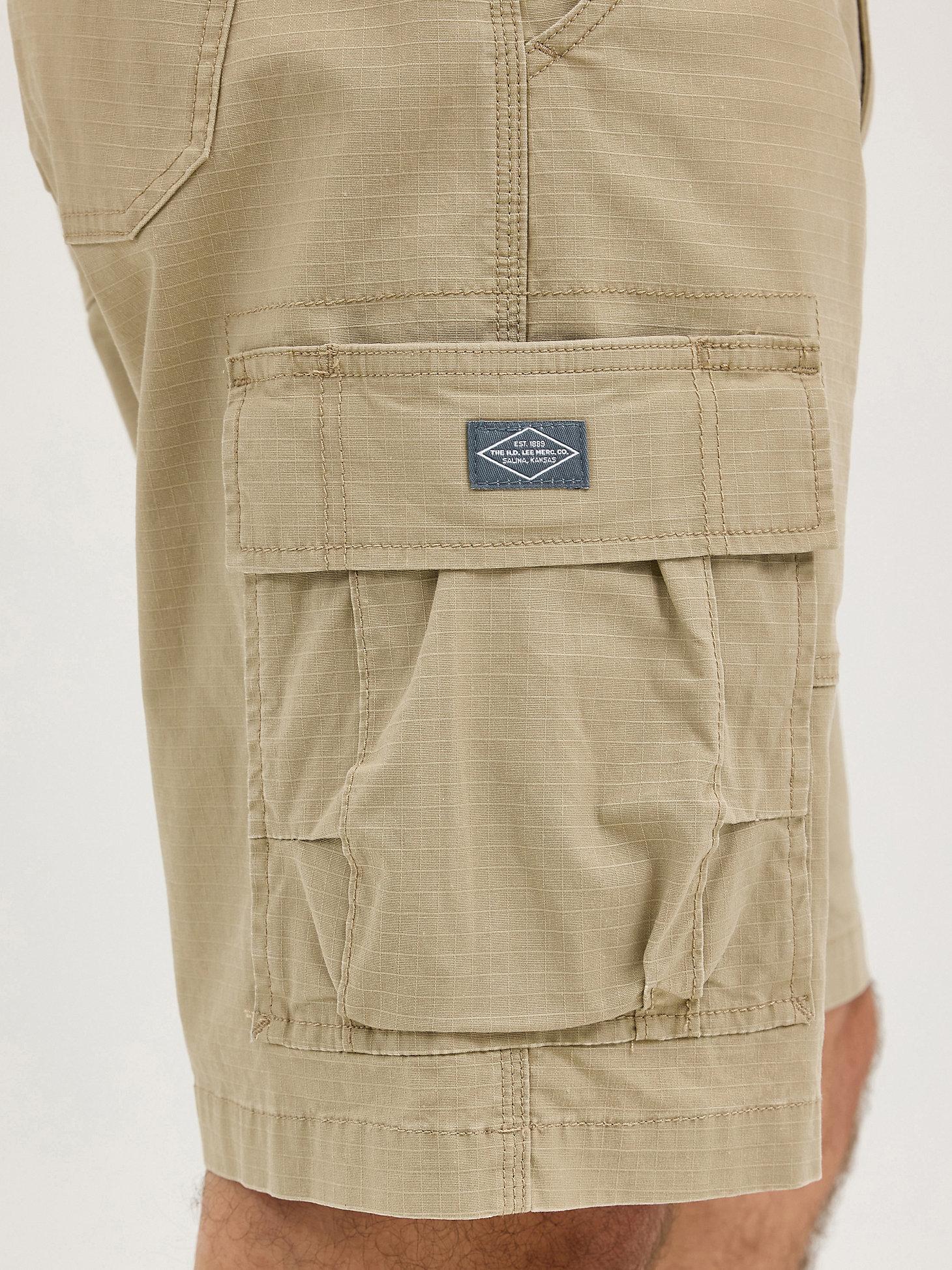 Men's Extreme Motion Carolina Ripstop Cargo Short | Men's Shorts | Lee® Product Image