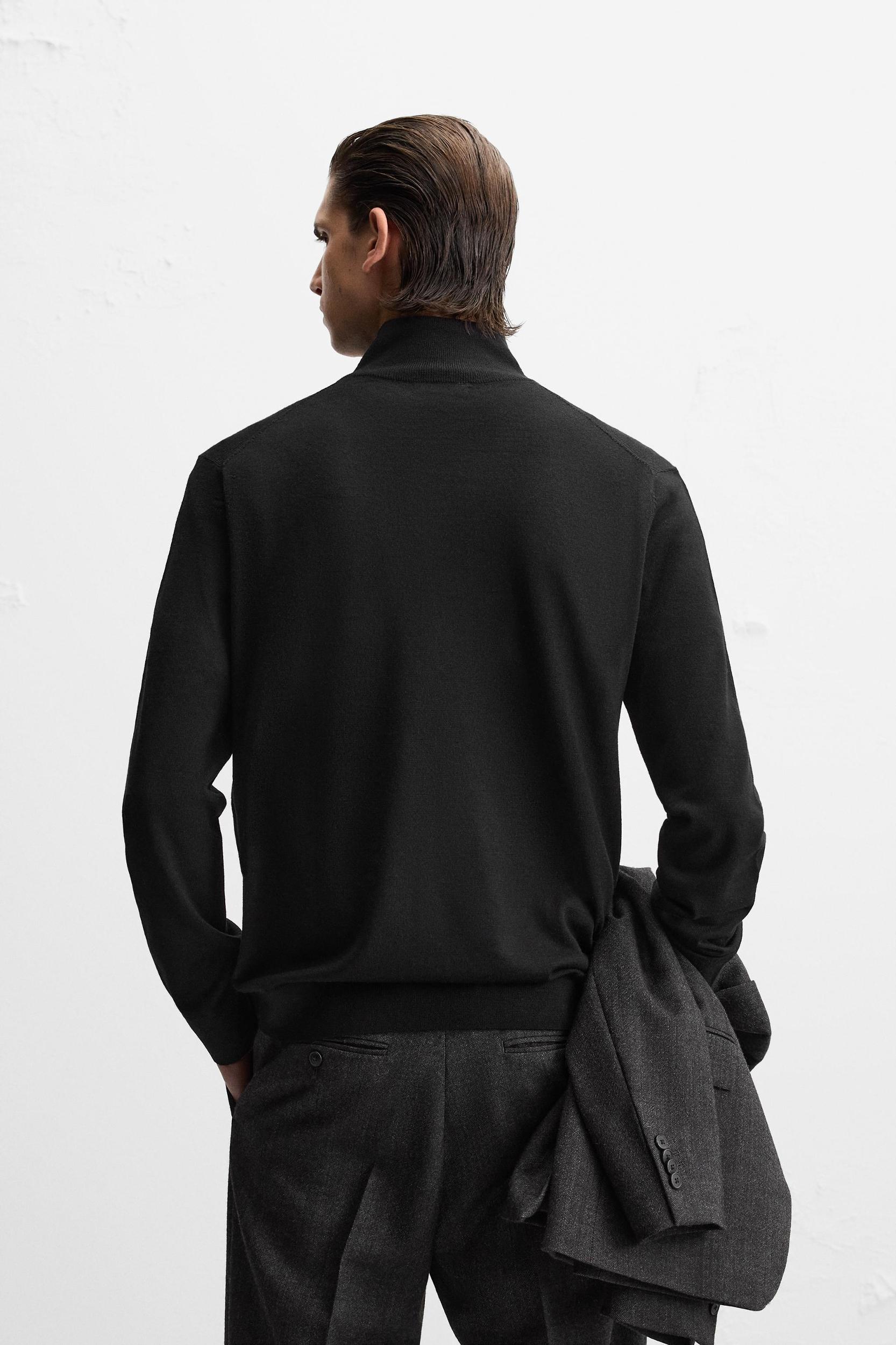 100% WOOL QUARTER ZIP SWEATER Product Image