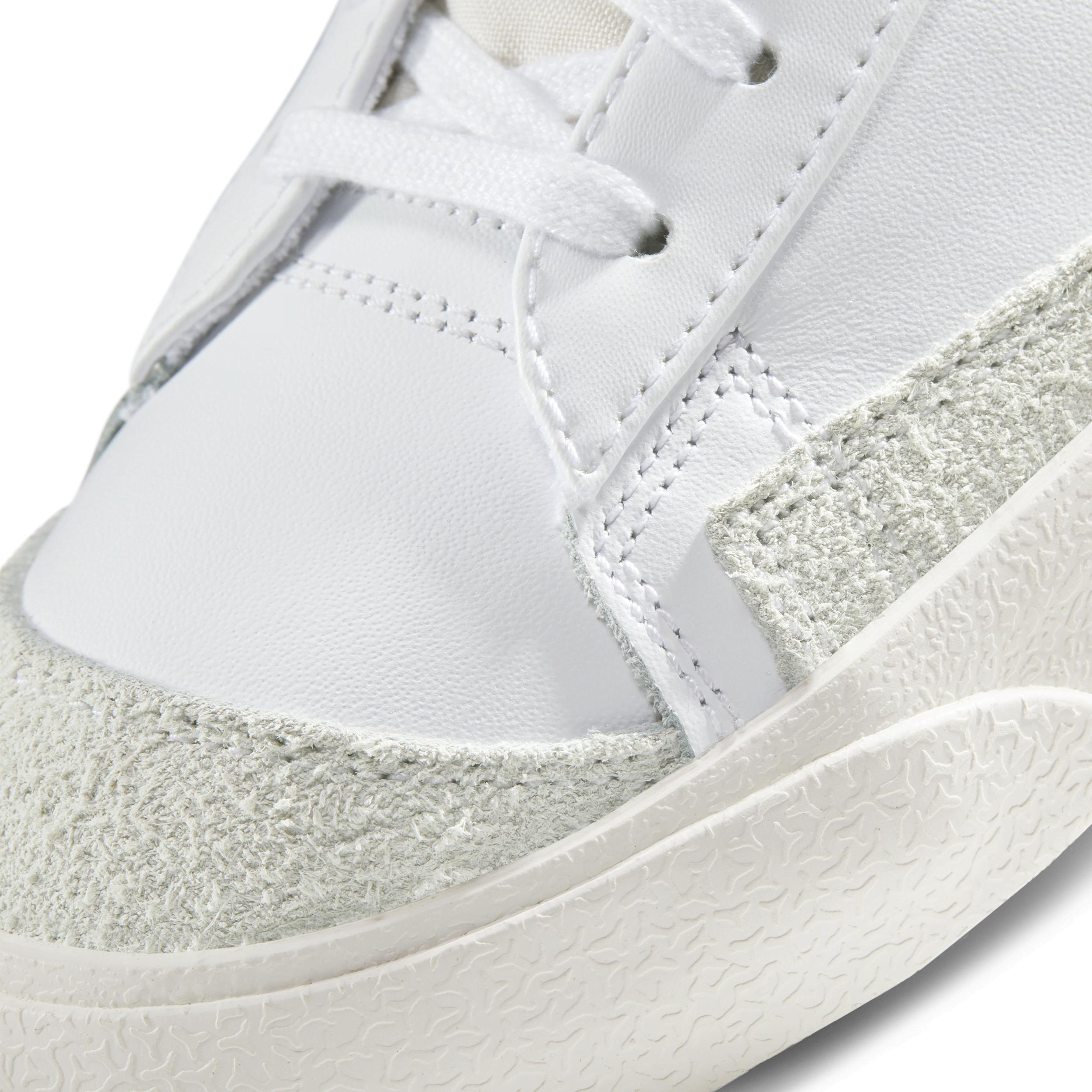 Nike Men's Blazer Mid 77 Vintage - Bq6806-100 Male Product Image