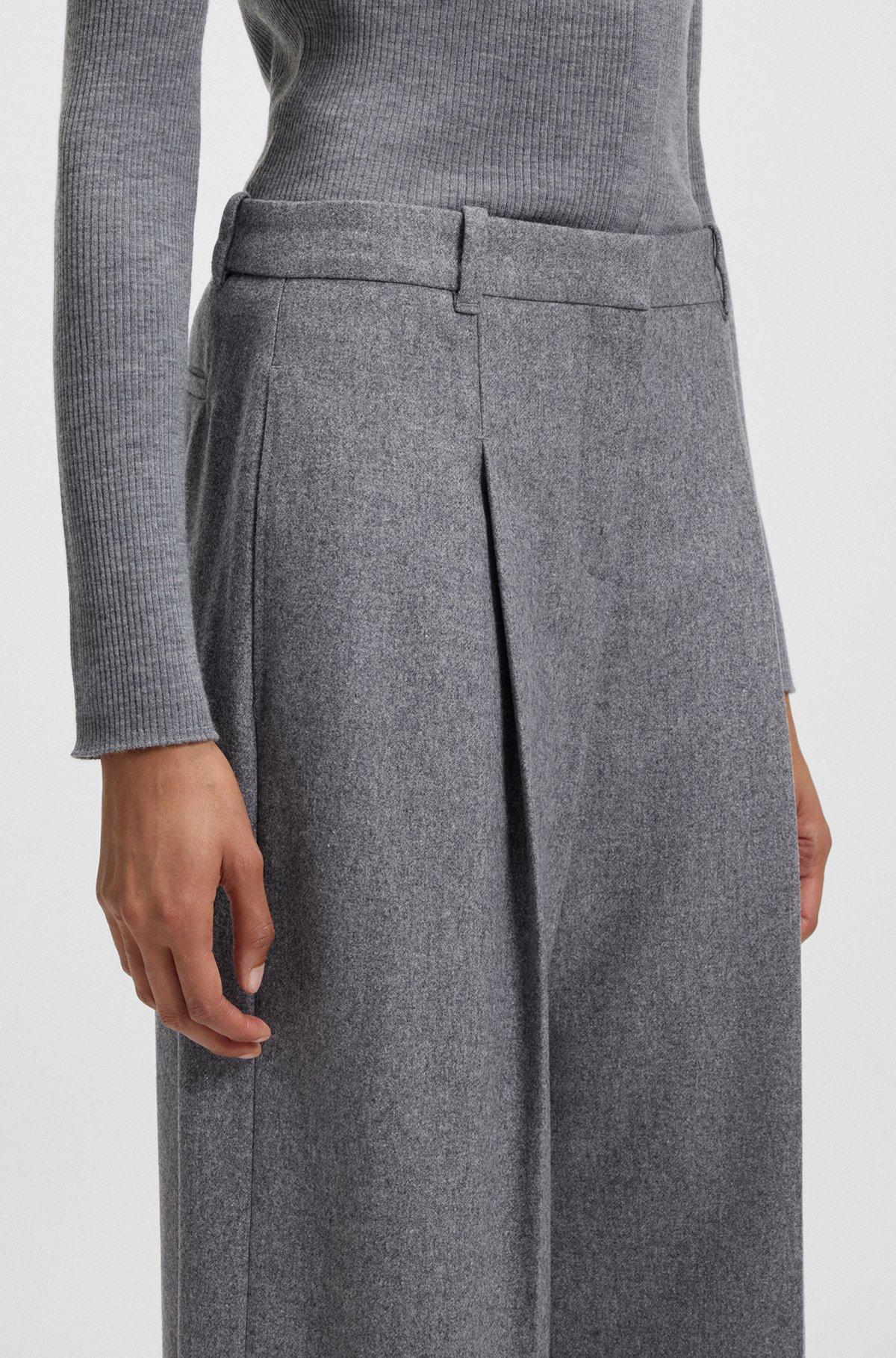 Regular-fit wide-leg trousers in soft flannel Product Image