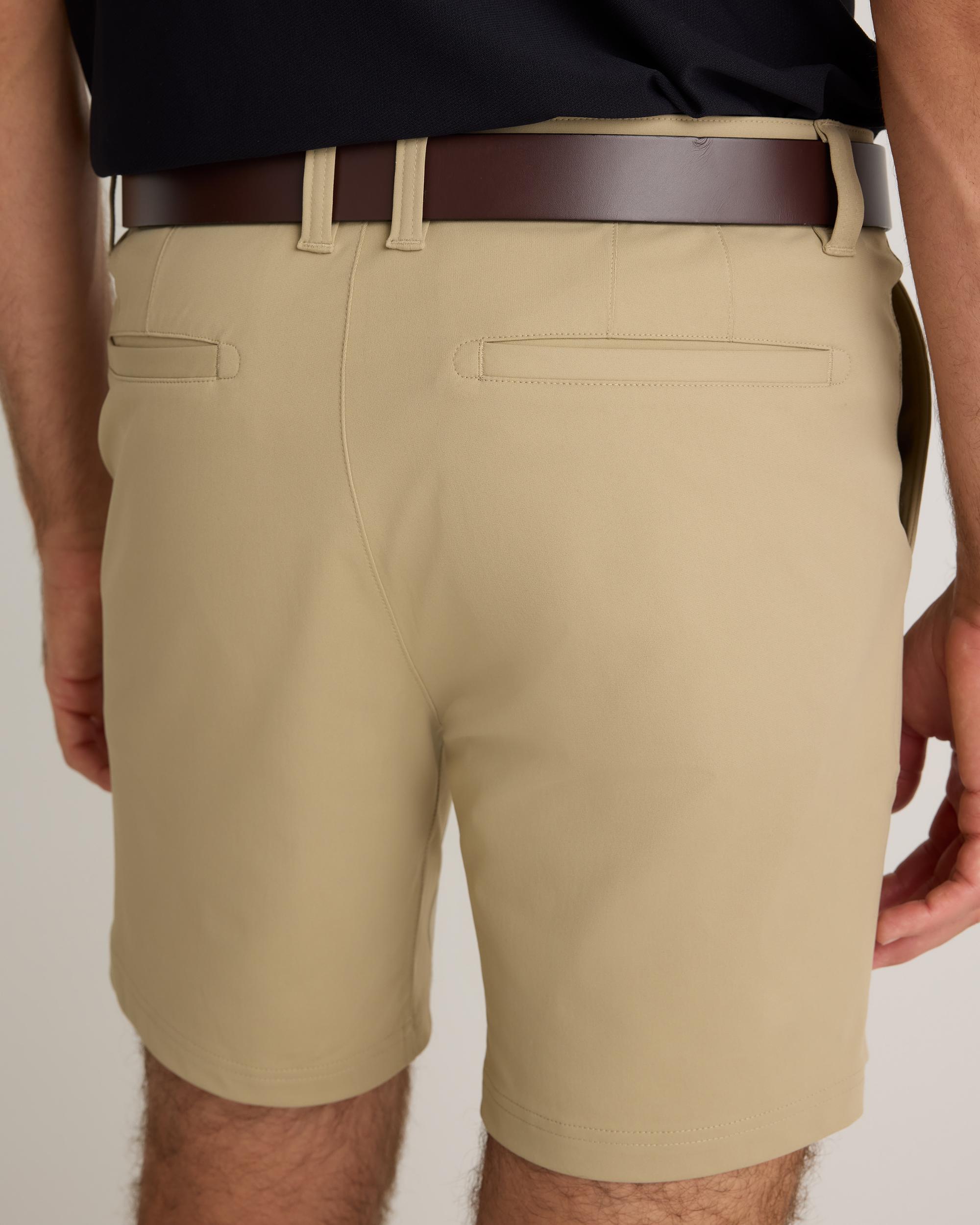 Quince | Men's ProTech Golf Short 7" 100% Polyester Product Image