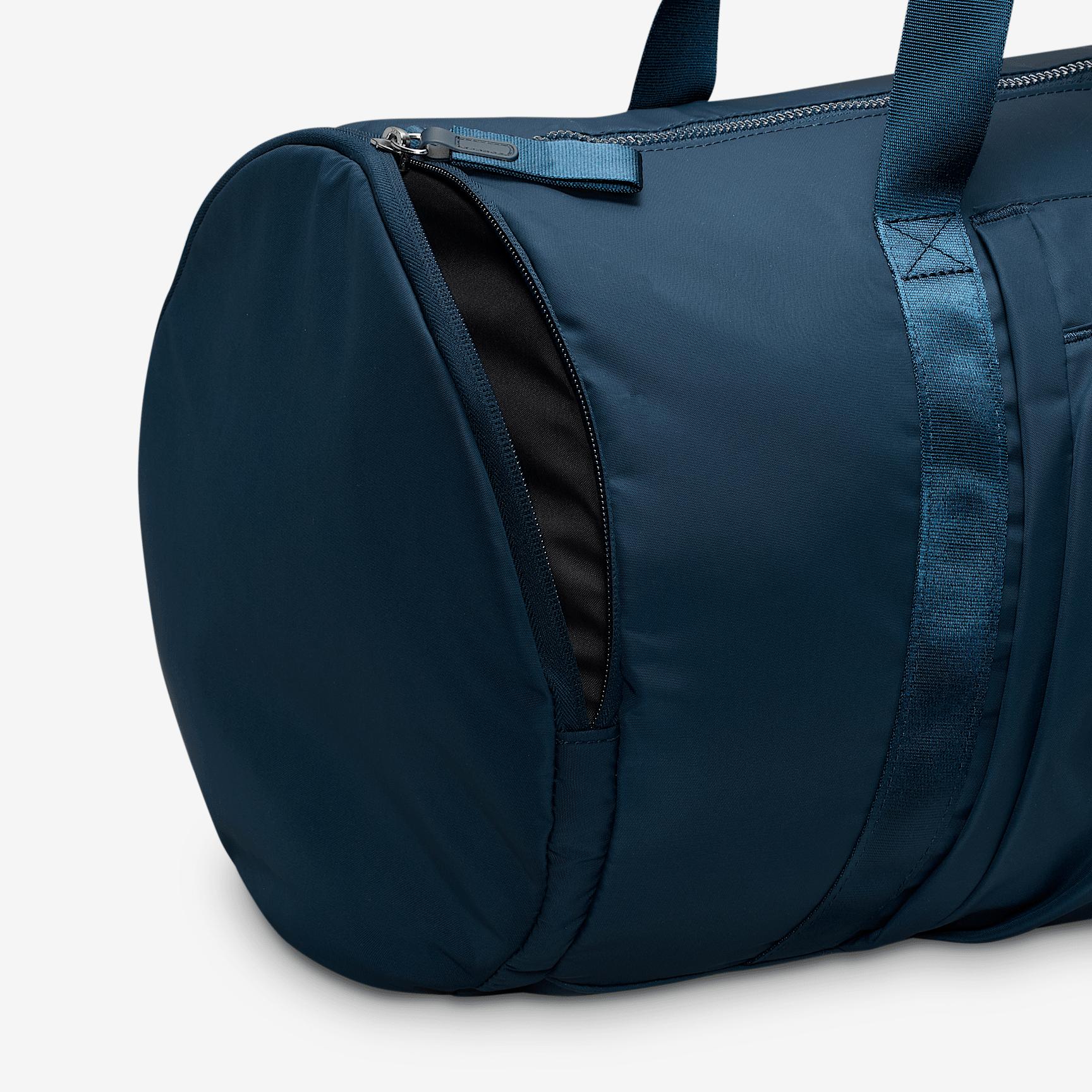 Nike Unisex One Duffel Bag (35L) | HV1197-478 Product Image