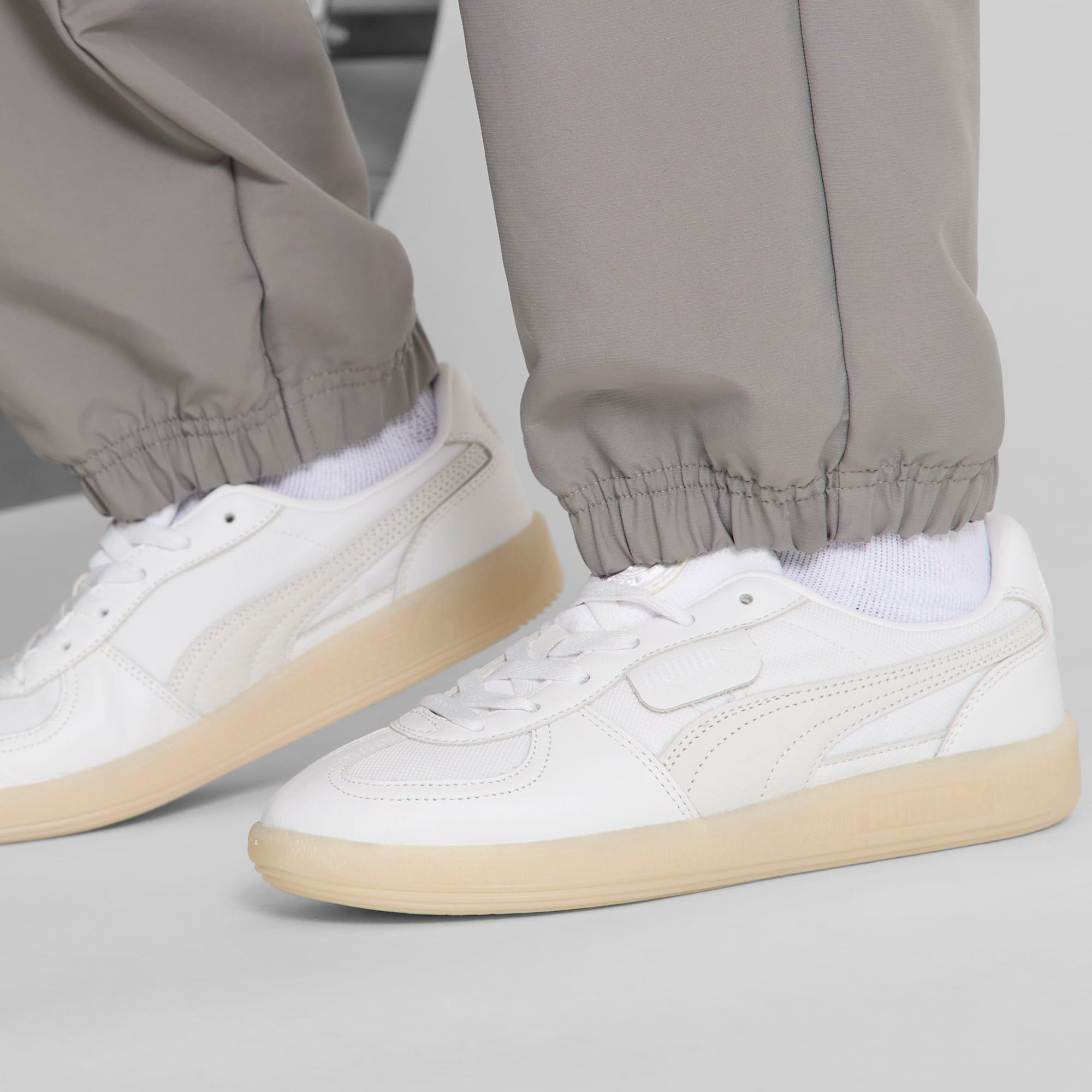 Palermo Jer-SHE Women's Sneakers Product Image