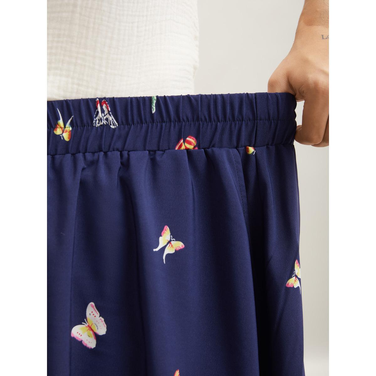 Plus Size Garden Print Pleated Midi Skirt Women DarkBlue Elegant Bodycon Low stretch Slanted pocket Everyday Skirts BloomChic 28/5X Product Image