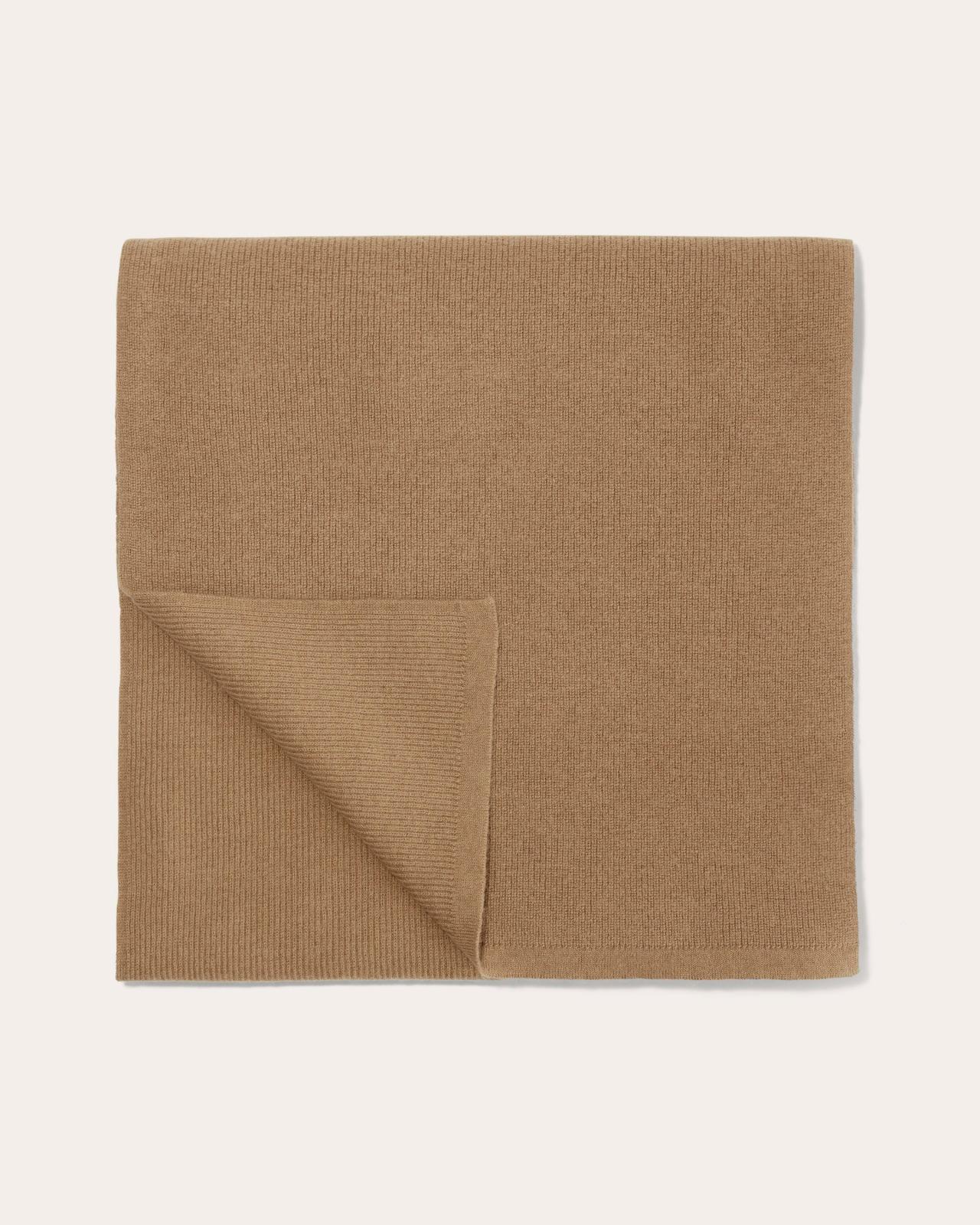Mens Cabin Scarf by Everlane Product Image