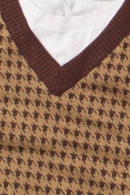 Houndstooth Sweater Vest With Tee Product Image