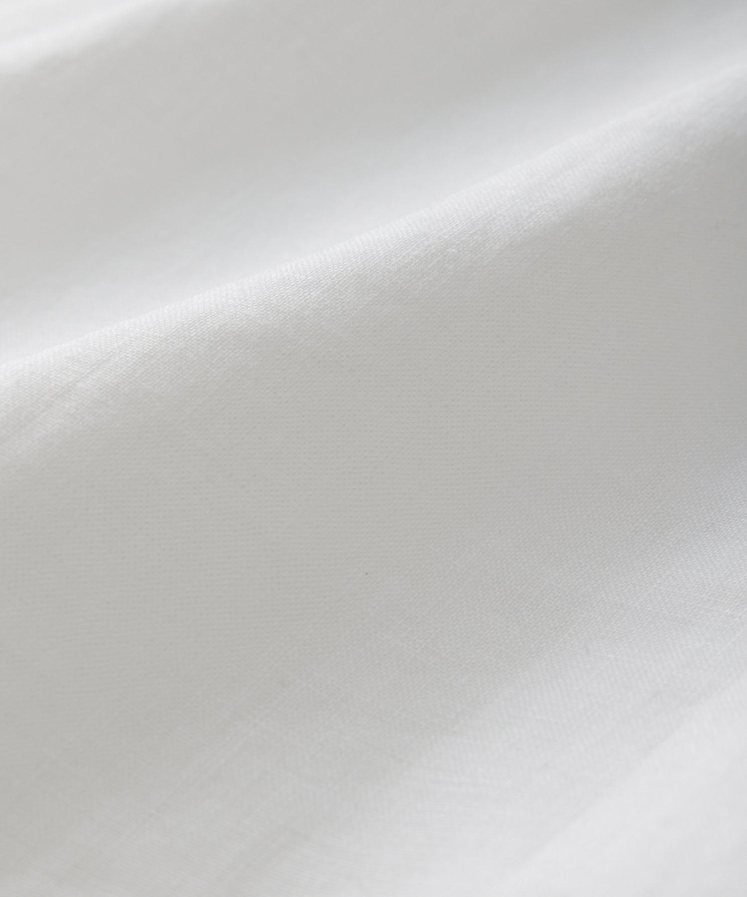 Linen Two-Pocket Overshirt in White Product Image