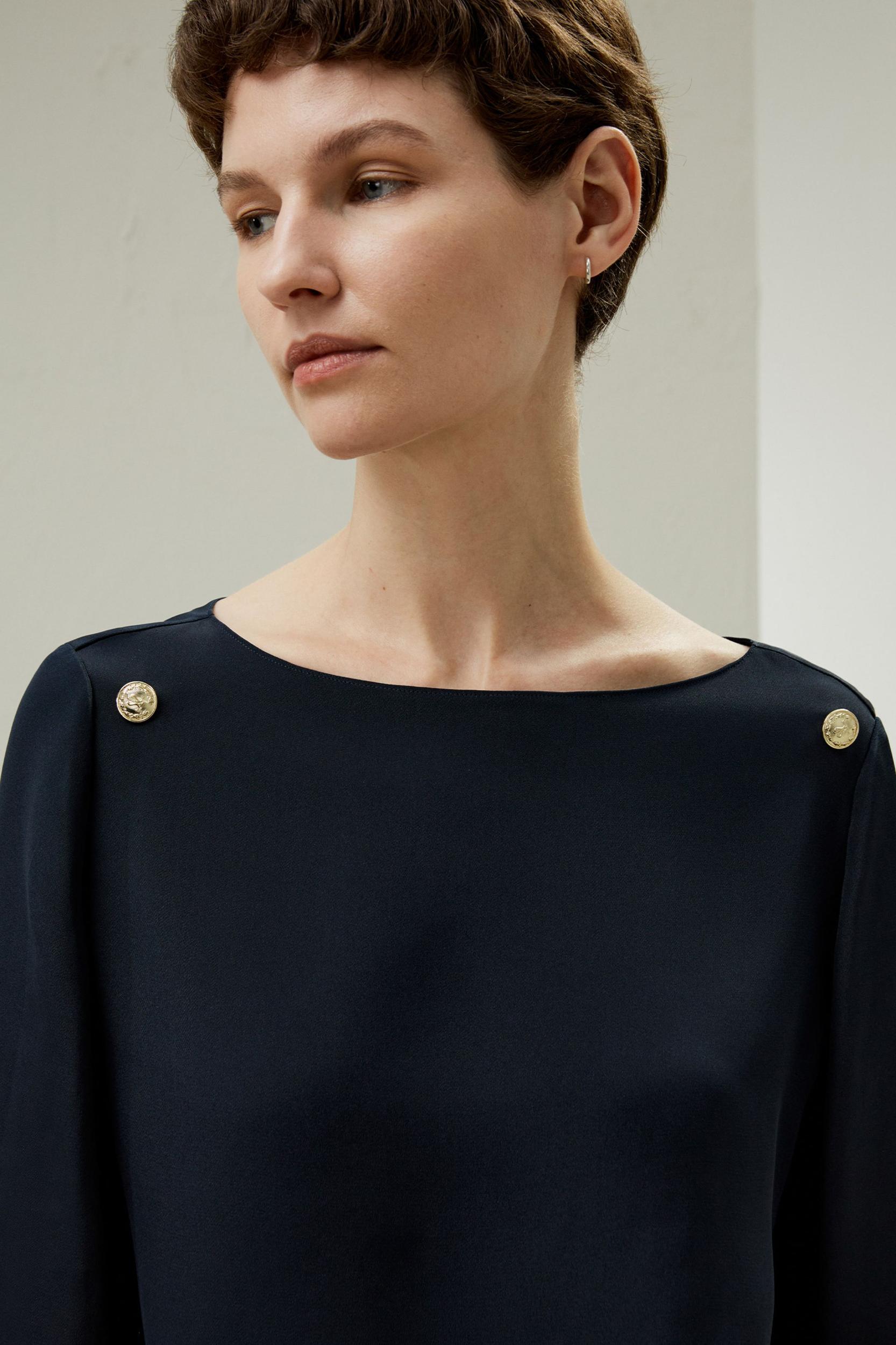 Dubrovnik 3/4 Sleeved Silk Top With Button Accents Product Image