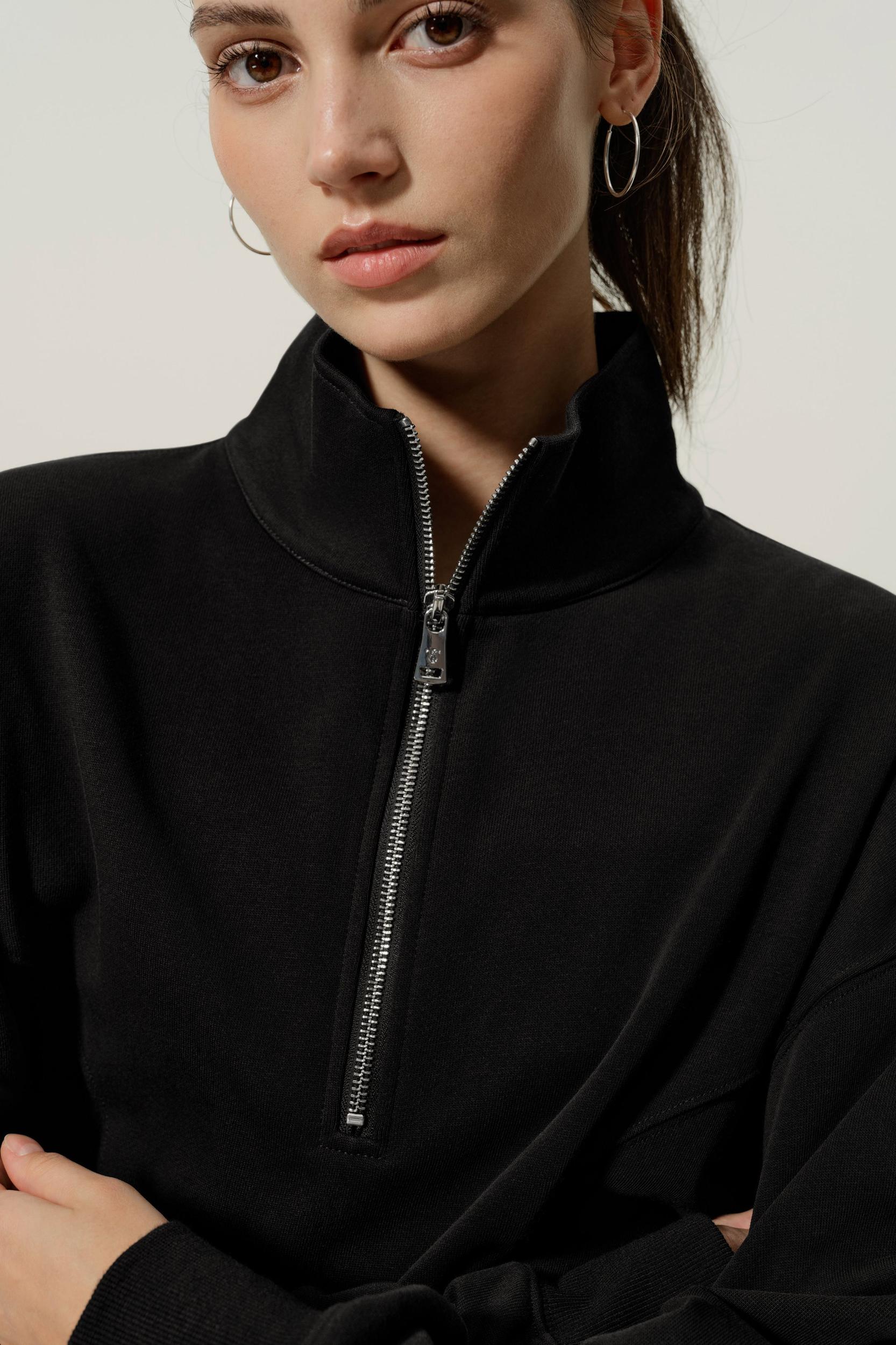 Heirloom '89 Half-Zip Pullover Product Image