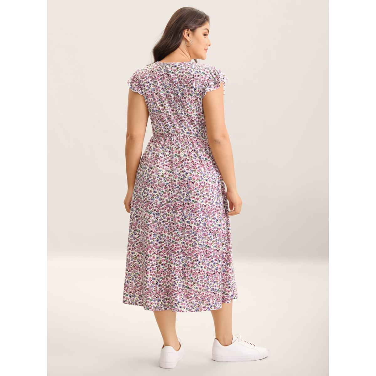 Plus Size Ditsy Floral Flutter Sleeve Pockets Midi Dress Blush Women V-neck Cap Sleeve Curvy BloomChic 30/6X Product Image