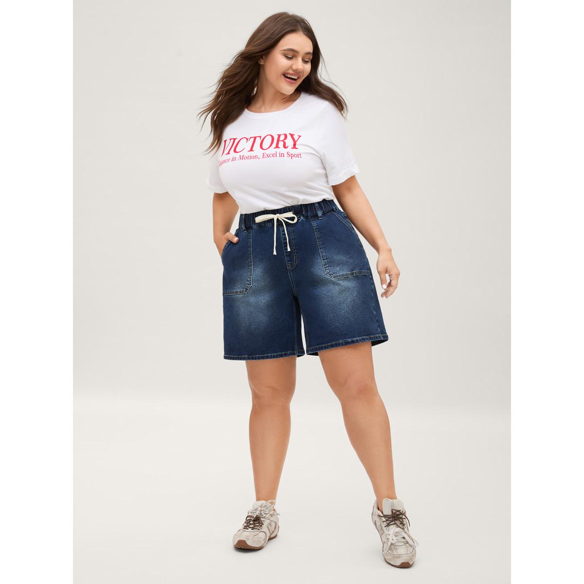 Plus Size Pull-On Elastic Waistband Denim Shorts Women Midblue High stretch Casual Slanted pocket Leisure Denim Shorts BloomChic 16/1X Product Image