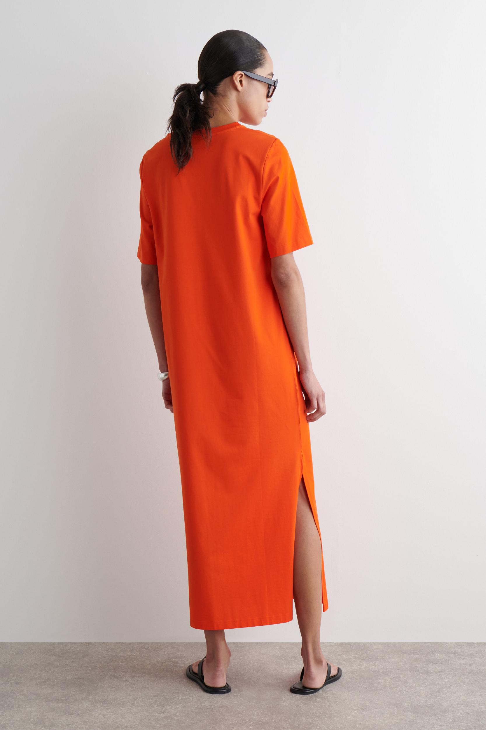 COTTON MIDI TSHIRT DRESS Product Image