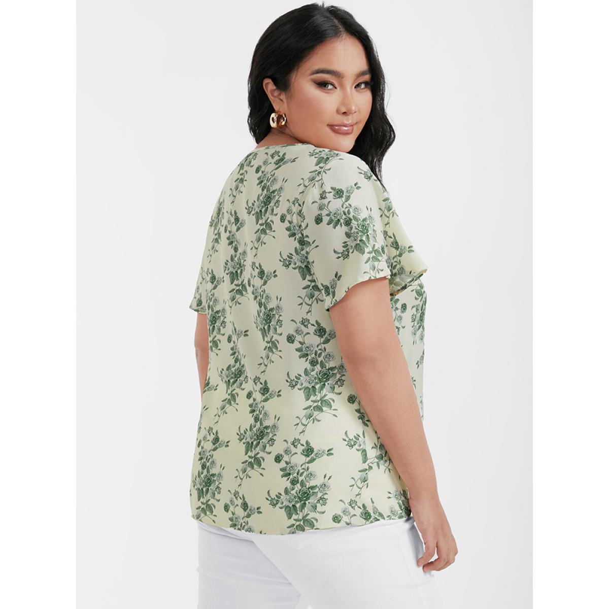 Plus Size Apricot Ditsy Floral Twist-front Flutter V Neck Blouse Women Elegant Short sleeve V-neck Dailywear Blouses BloomChic 26/4X Product Image