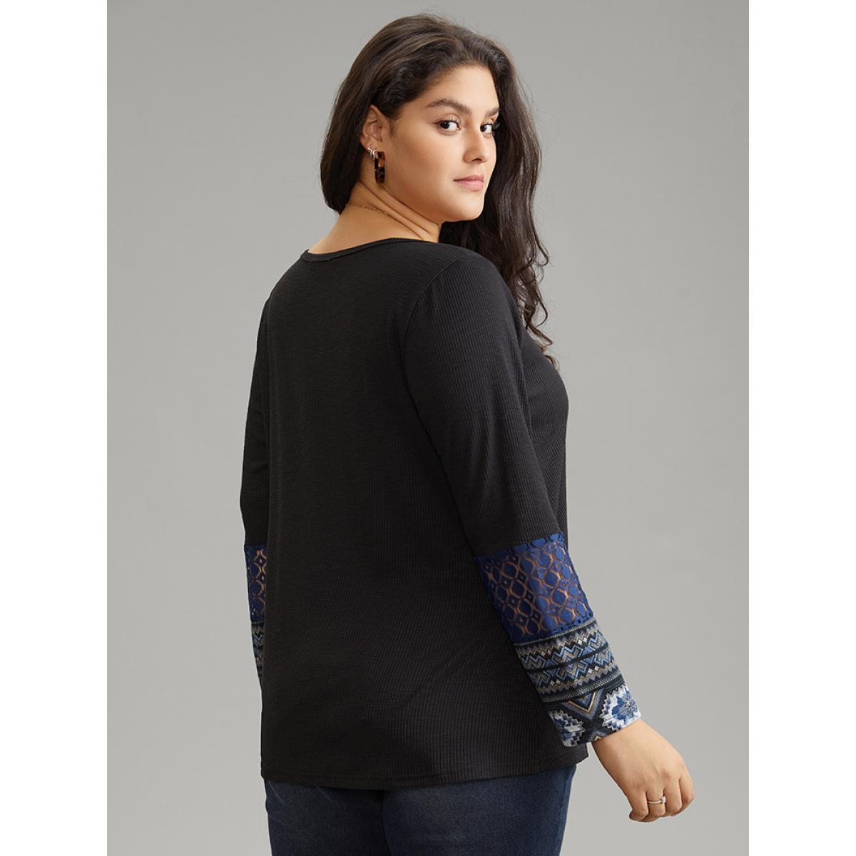 Plus Size Boho Print Texture Notched Patchwork Lace T-shirt Black Women Casual Texture Bohemian Print Notched collar Dailywear T-shirts BloomChic 10/M Product Image