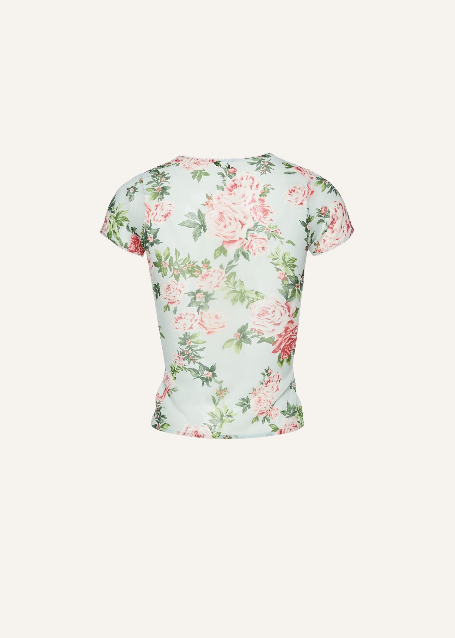 Fitted short-sleeve silk top in blue print Product Image