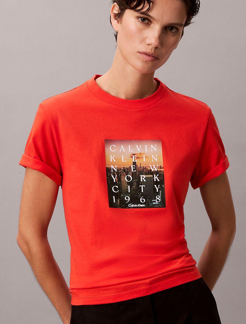 City Sunset Logo Graphic Classic T-Shirt Product Image