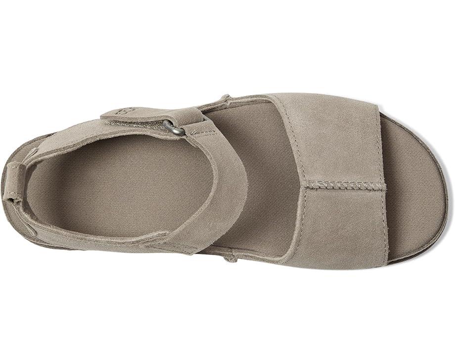 Women's UGG Goldenstar Hi Product Image