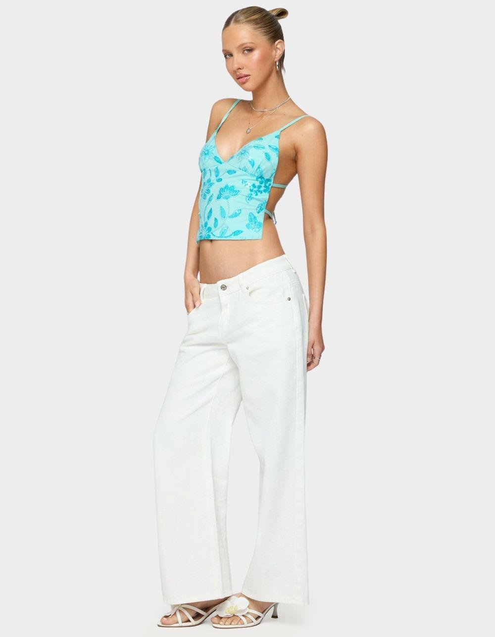 EDIKTED Petite Roman Low Rise Slouchy Jeans - WHITE Product Image