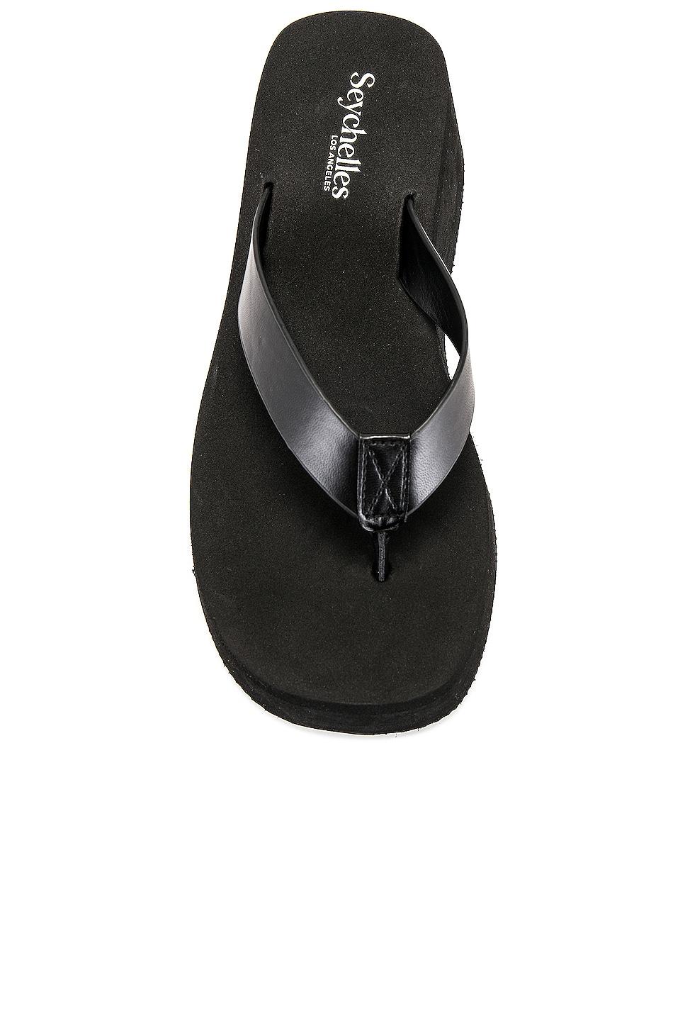 Skyscraper Sandal Seychelles Product Image