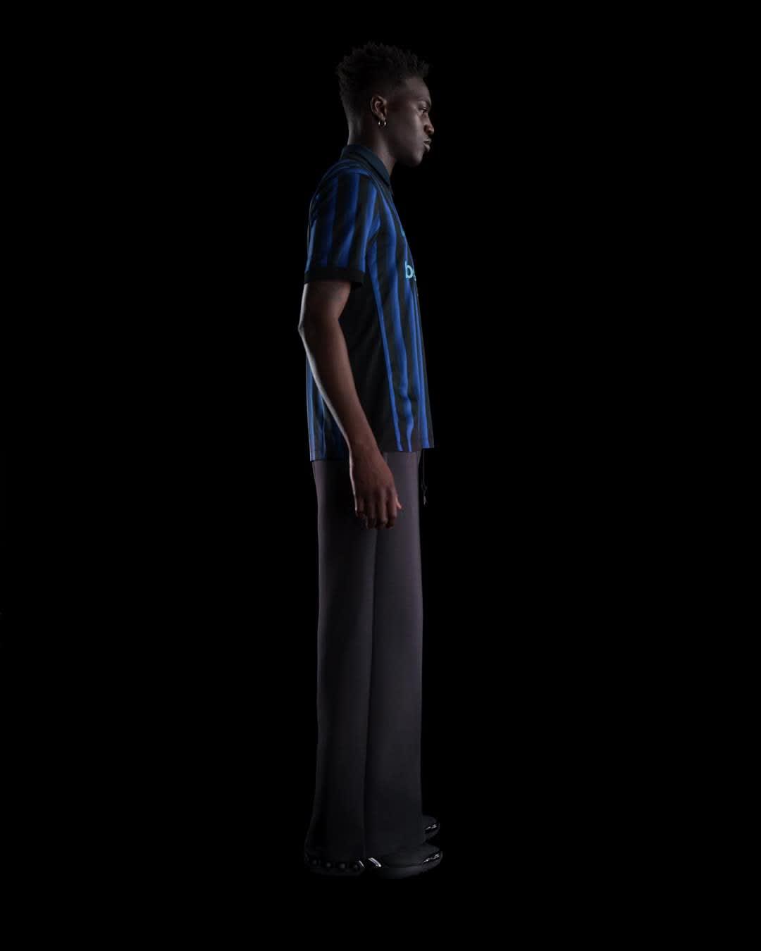 Inter Milan 2025/26 Stadium Home Nike Mens Dri-FIT Soccer Replica Jersey | HJ4591-439 Product Image