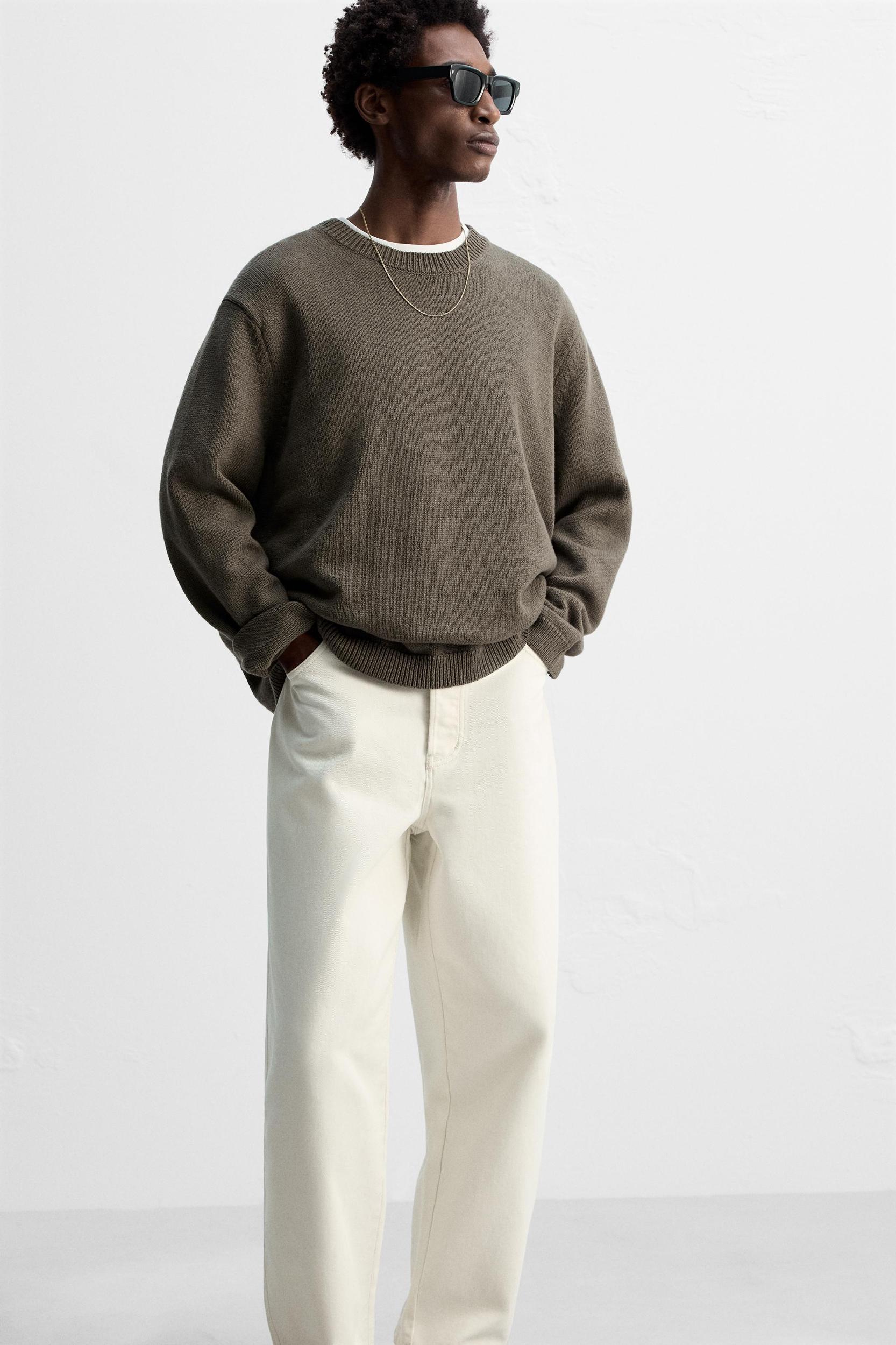 RELAXED FIT JEANS Product Image