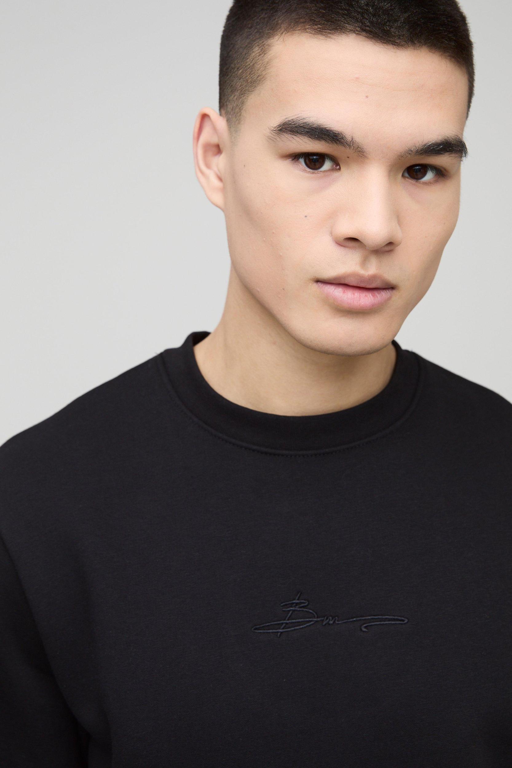 330GSM BM Signature Regular Fit Crew Neck Sweatshirt | boohooMAN USA Product Image